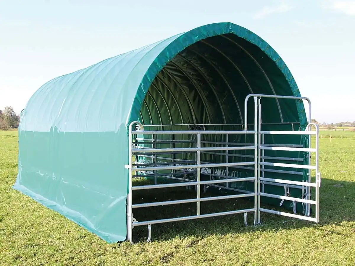 Rundbogen-Weidezelt 7,2 m lang komplett mit Panels