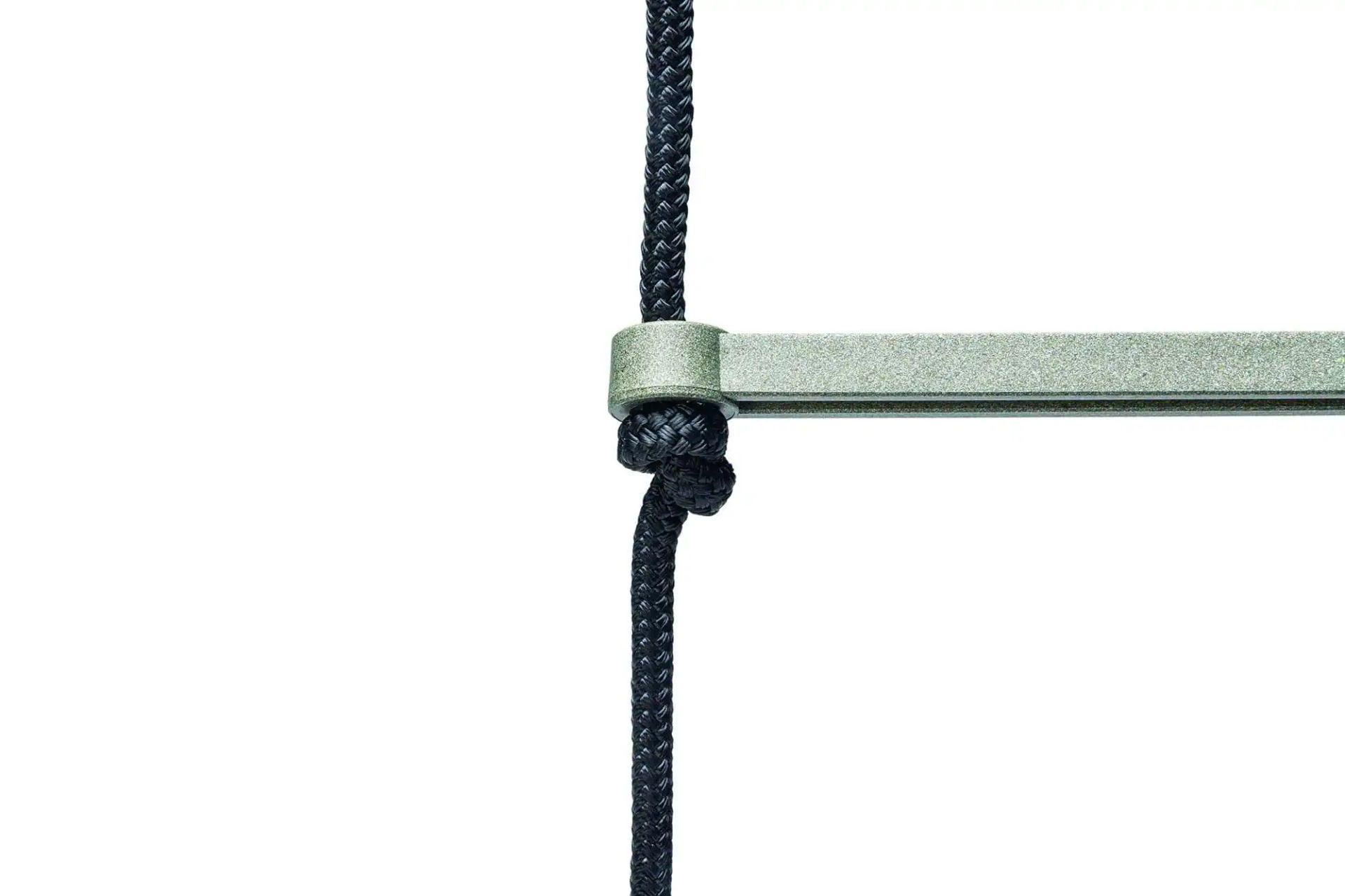 Beeztees Chicken Swing, detail view