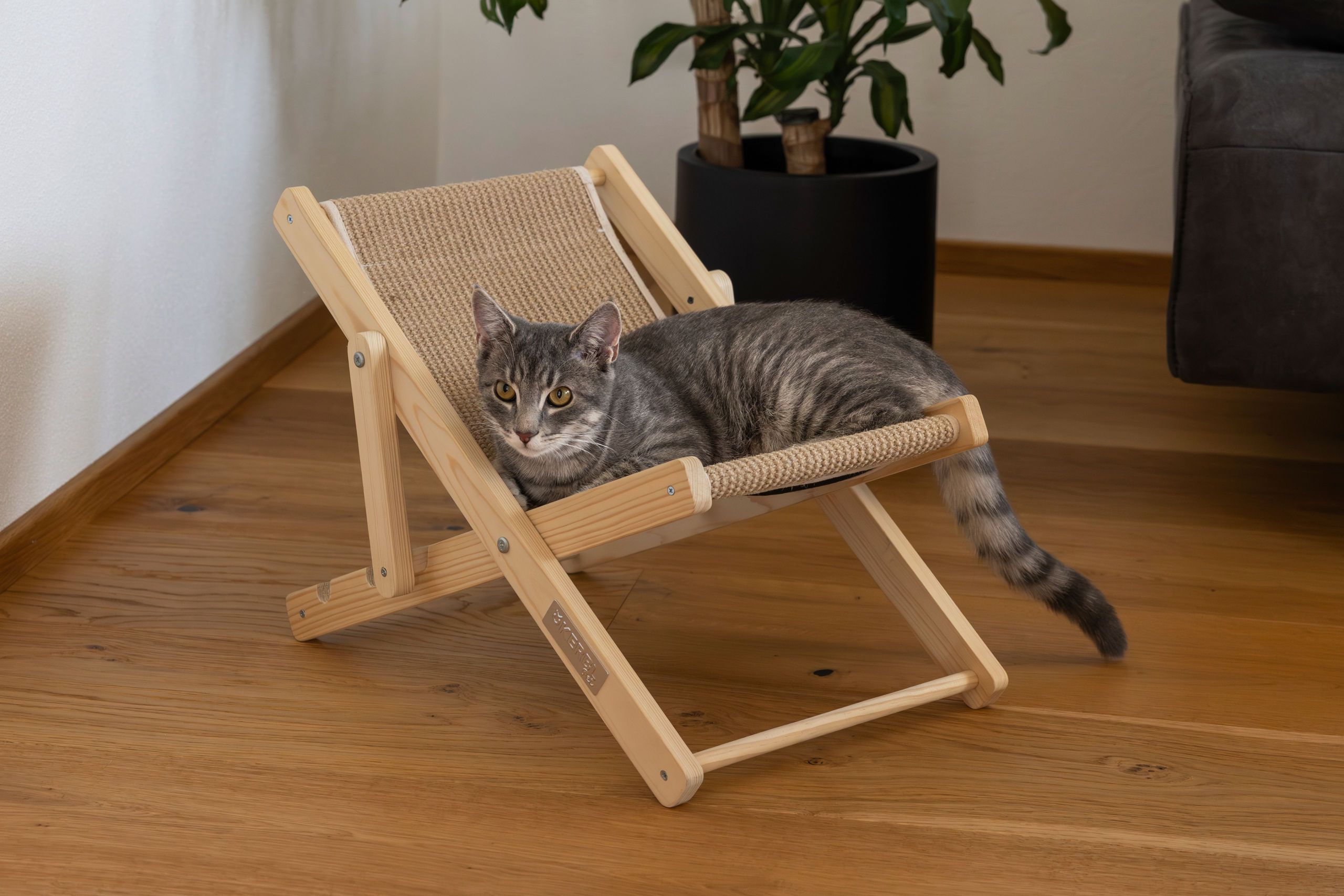 Kerbl Beach transat pour chat en sisal, hauteur réglable, marron