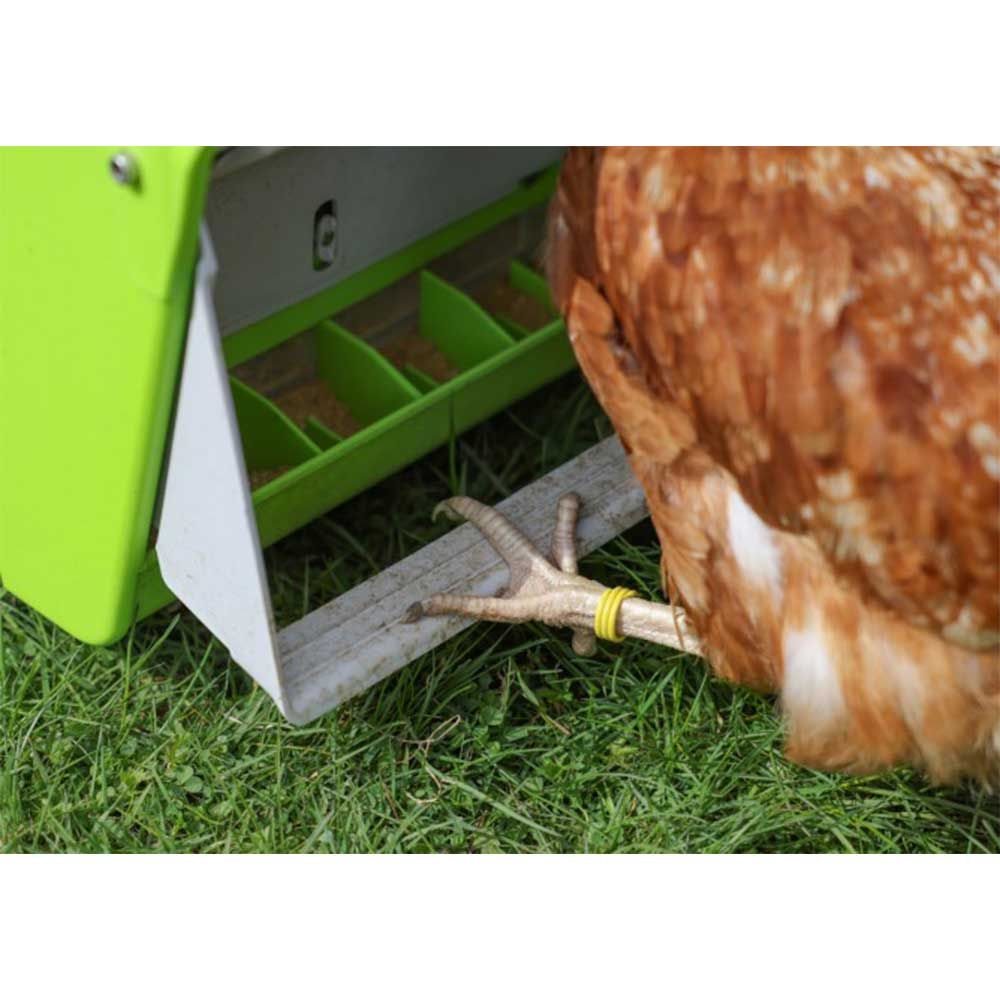 Kerbl SmartCoop Automatic Chicken Feeder, 7.5 kg