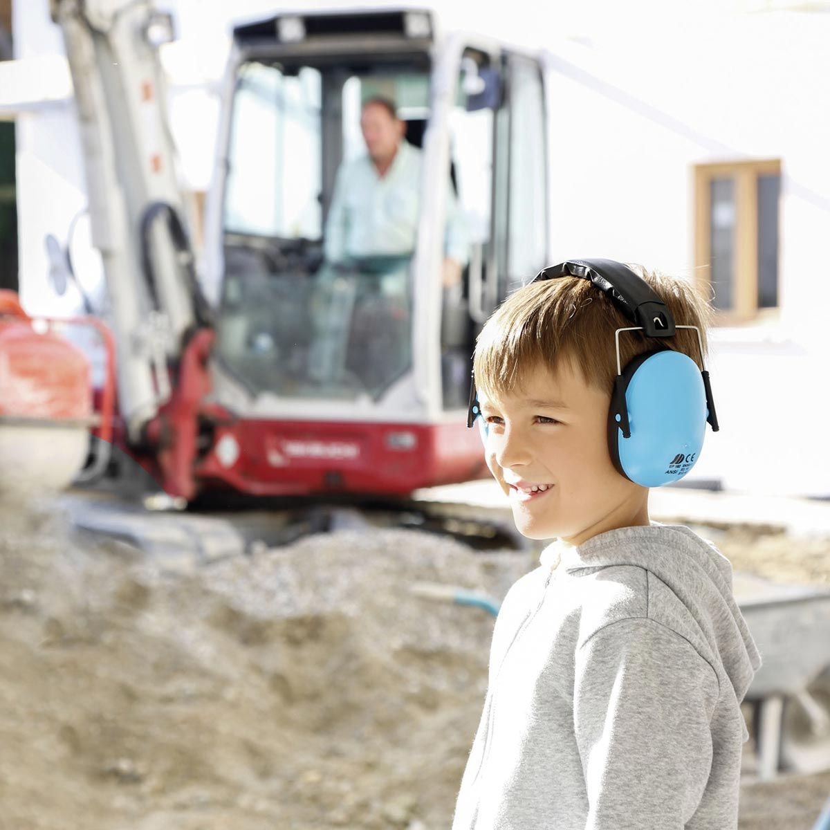 Kerbl Gehörschutz für Kinder, blau, 4-12 Jahre, SNR 24 dB, im Einsatz