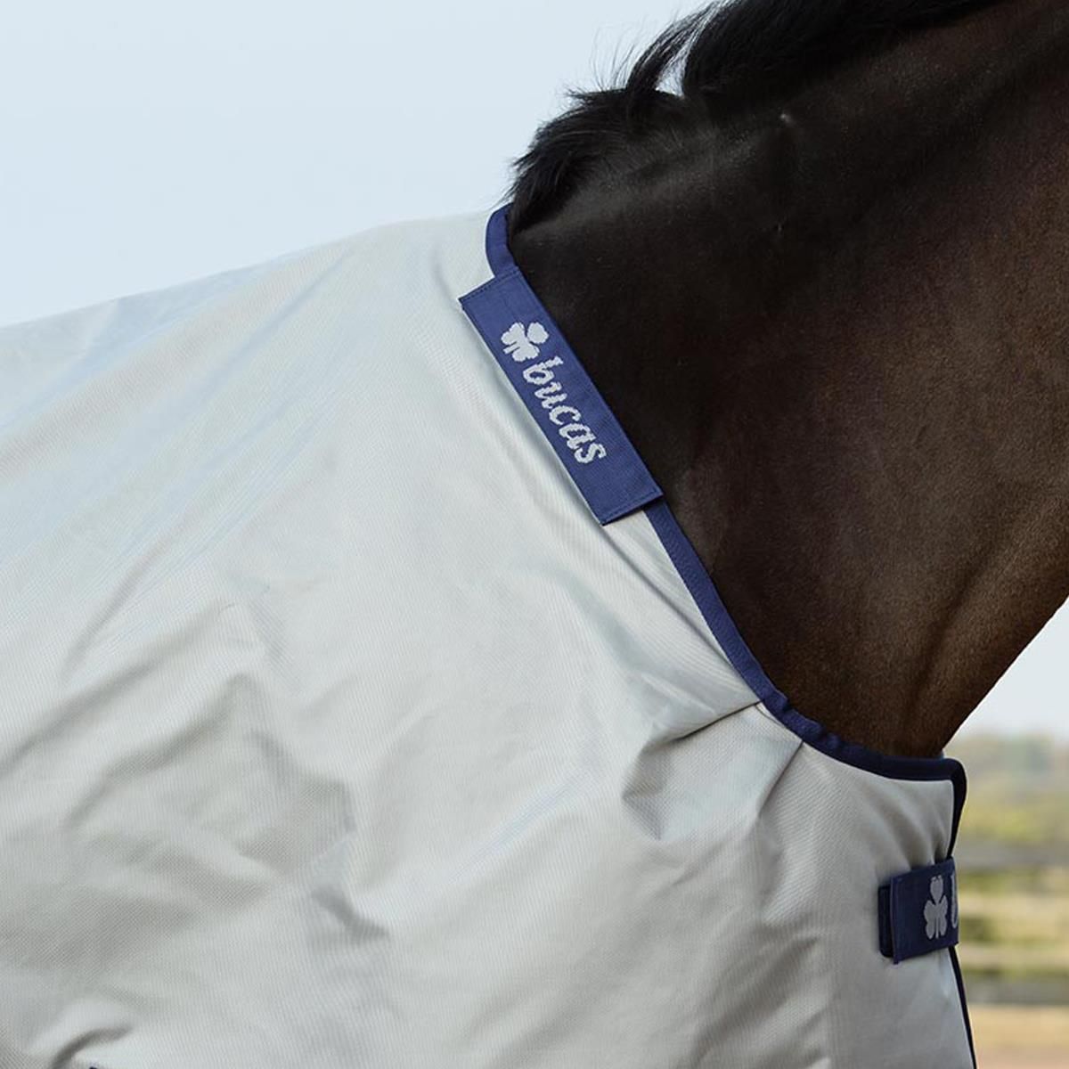 Couverture cheval Bucas Power Turnout Light 125