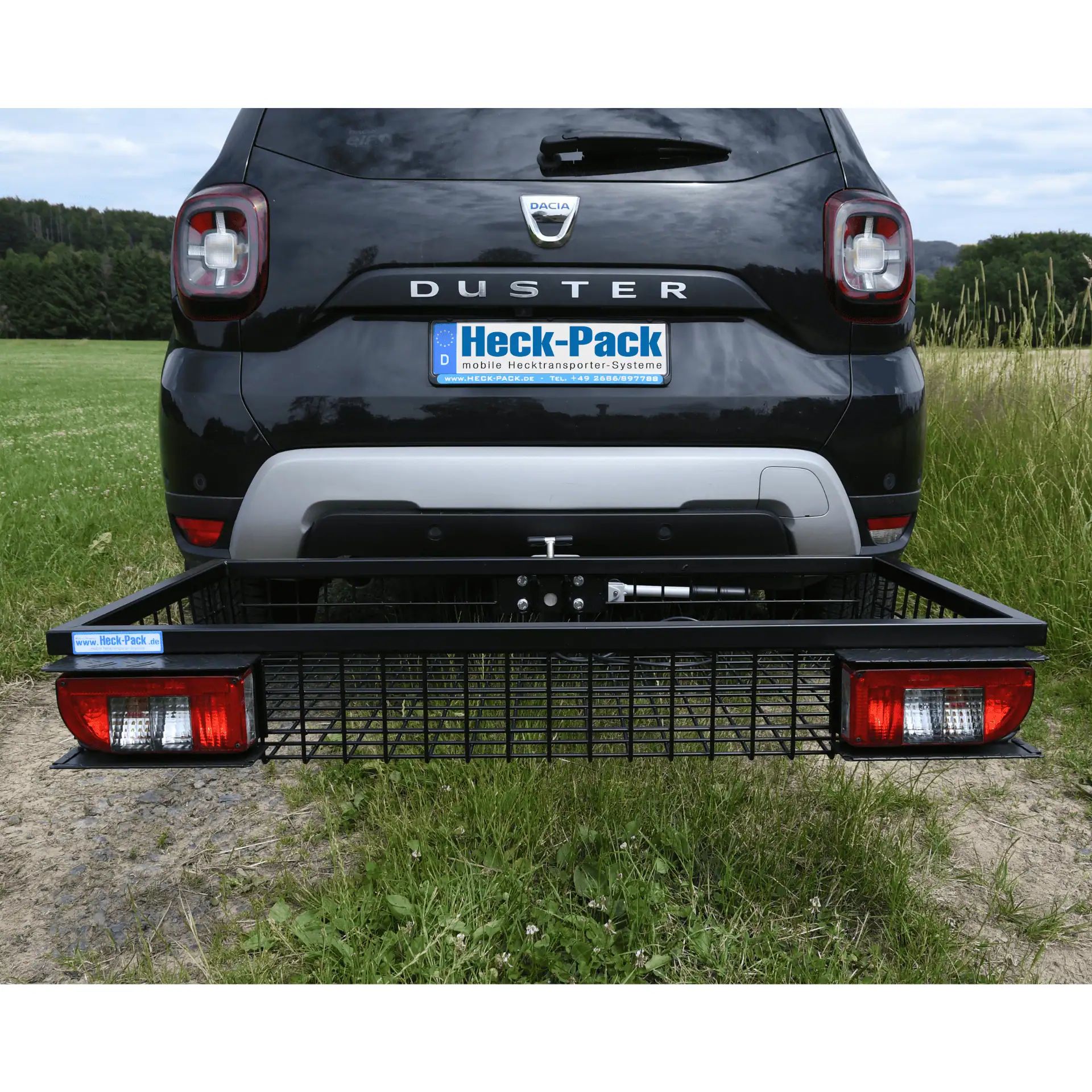 Heck-Pack Beleuchtung 7-polig für Hecktransporter, schwarz, im Einsatz