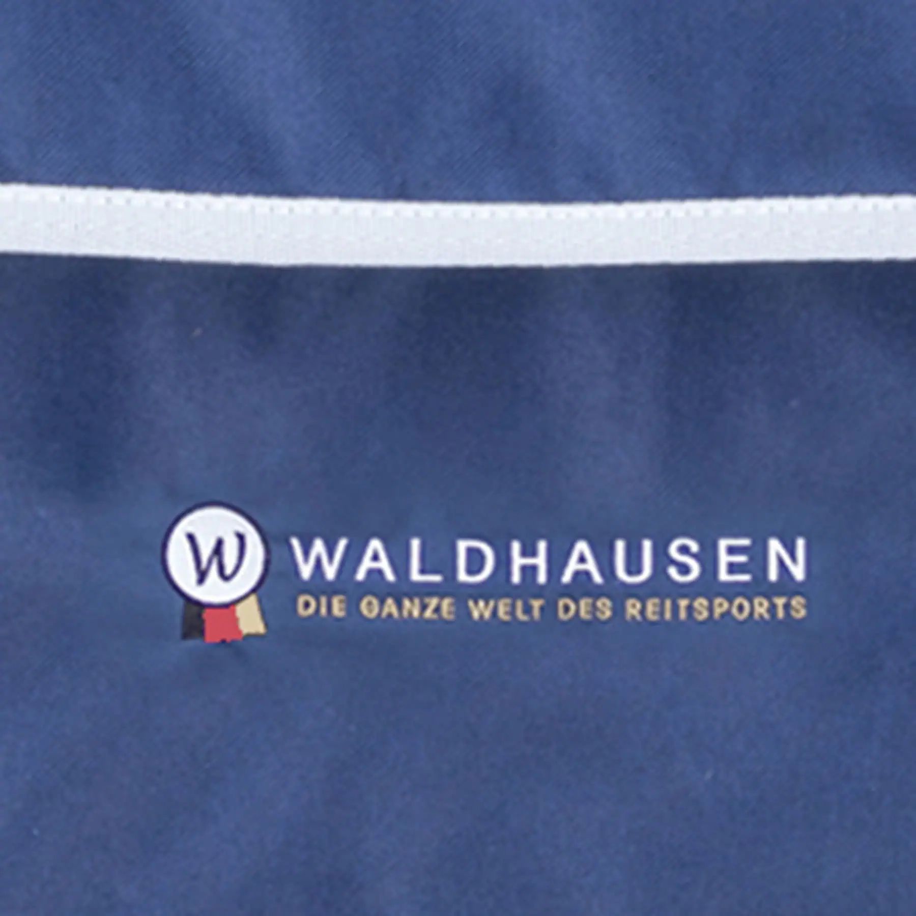 Waldhausen Stallväska liten, marinblå, Praktisk förvaring vid boxen, tillverkarens logotyp, logotyp