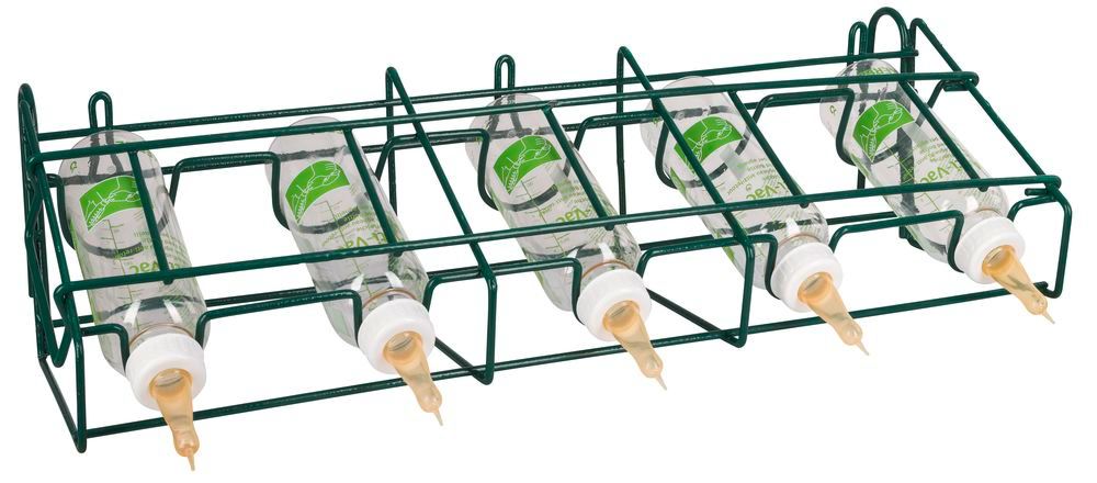 Kerbl Halterung für 5x Lämmerflasche ANTI-VAC, kunststoffbeschichtet, im Einsatz