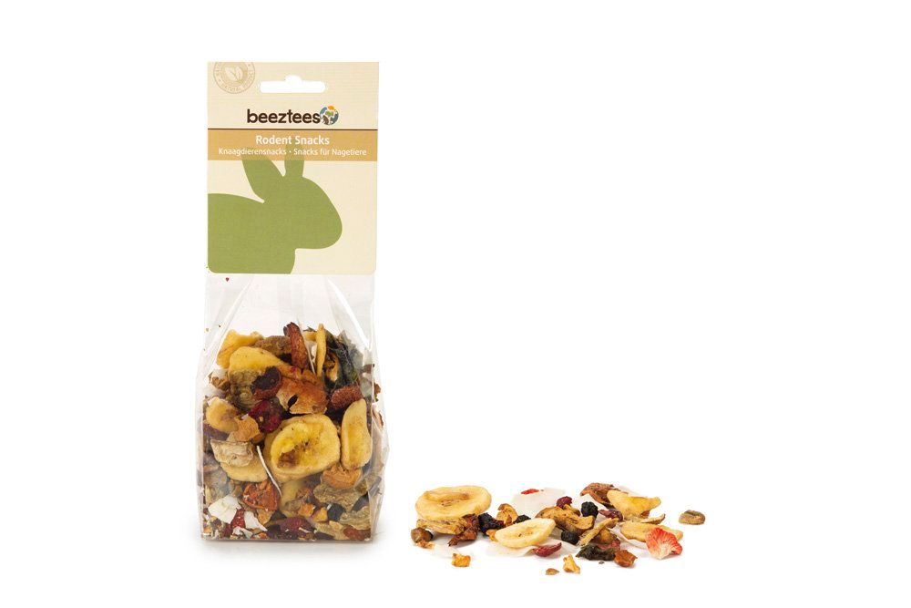 Beeztees Fruit Mix rabbit treats for rabbits and rodents, 120 g