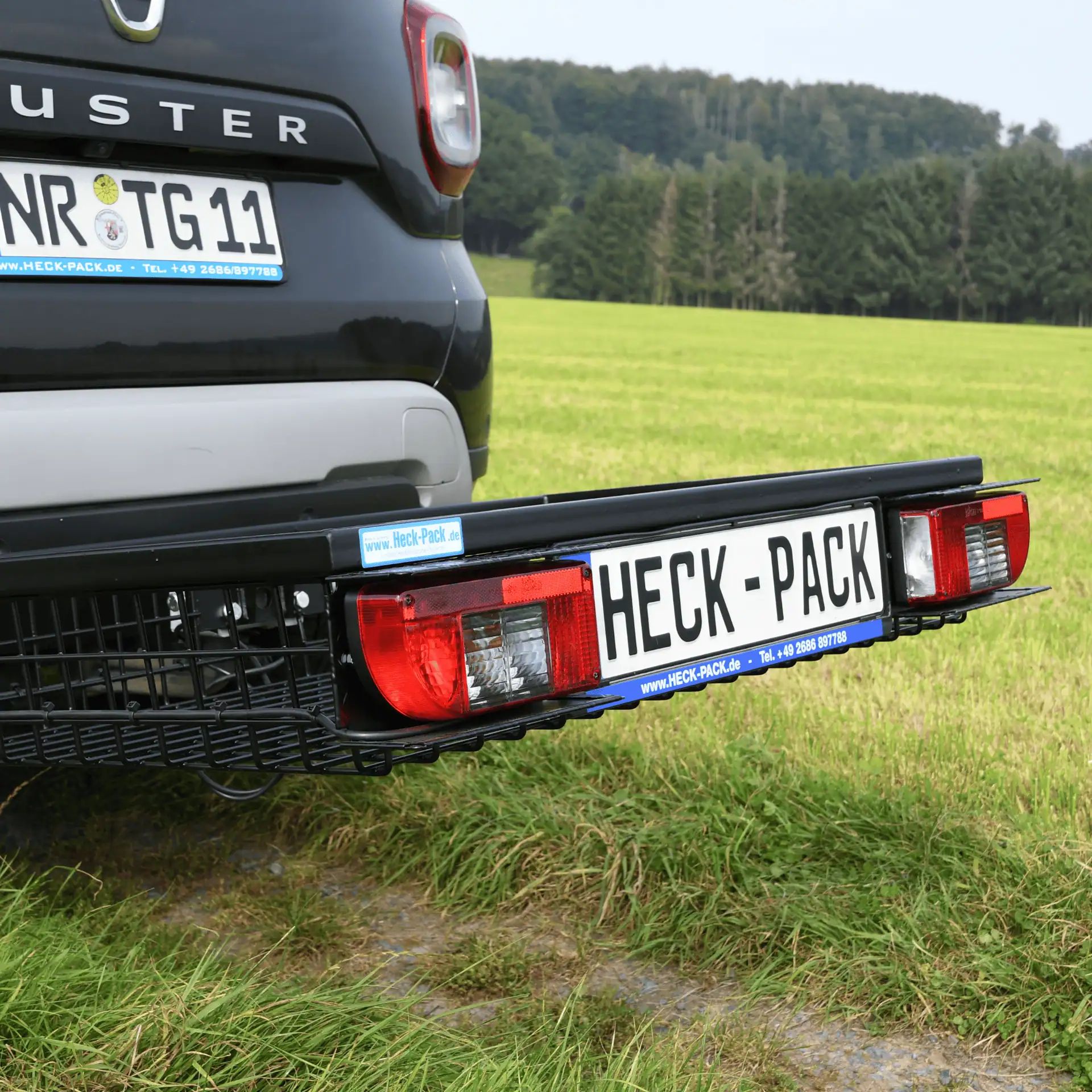 Heck-Pack Beleuchtung 7-polig für Hecktransporter, schwarz, im Einsatz