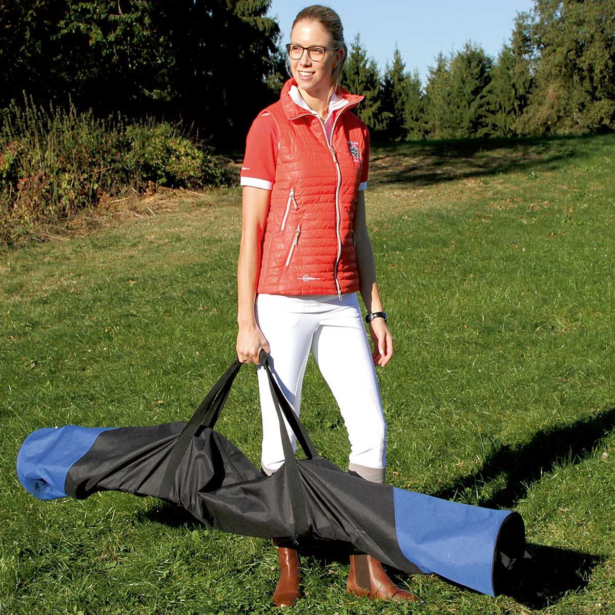 AKO Weidezaungerät Paddock Set 7 x 7 m Turnier-Set, im Einsatz, Tasche