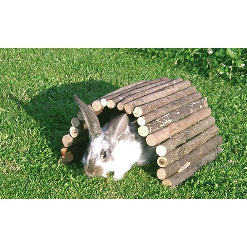 Kerbl Weidenbrücke für Nager, Holzbrücke aus Naturholz 27 x 16 cm, im Einsatz, auf der Weide