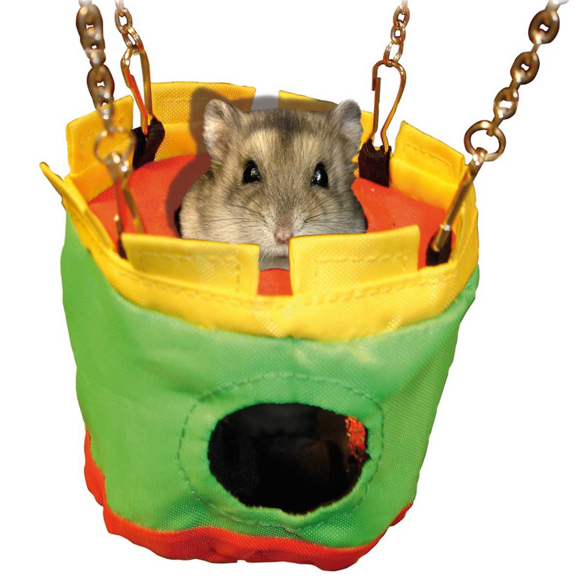 Karlie Casă Hamster nylon, în utilizare