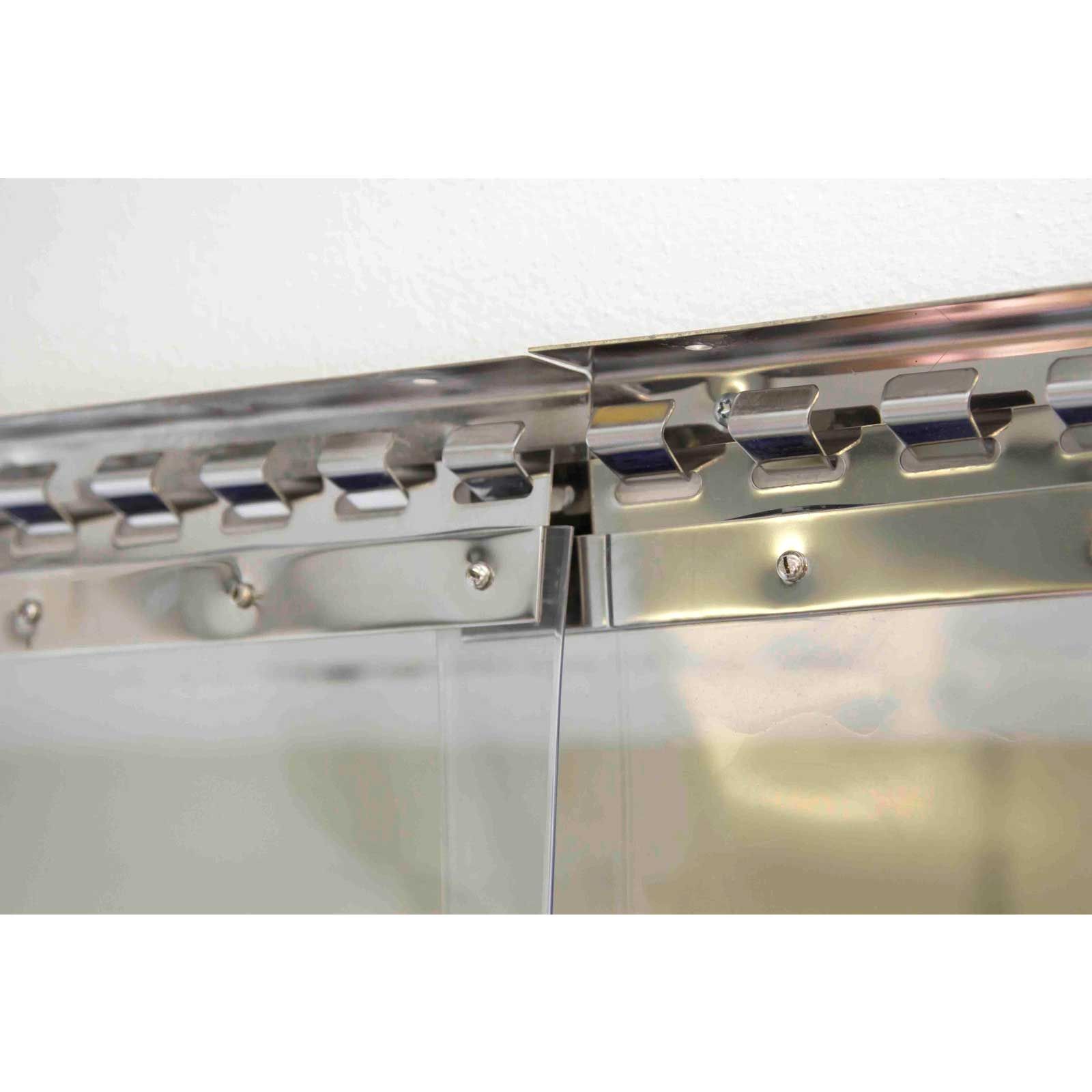 Kerbl Streifenvorhang PVC Stall Set, 225 cm, 300 x 3 mm, Detailansicht, Halterung