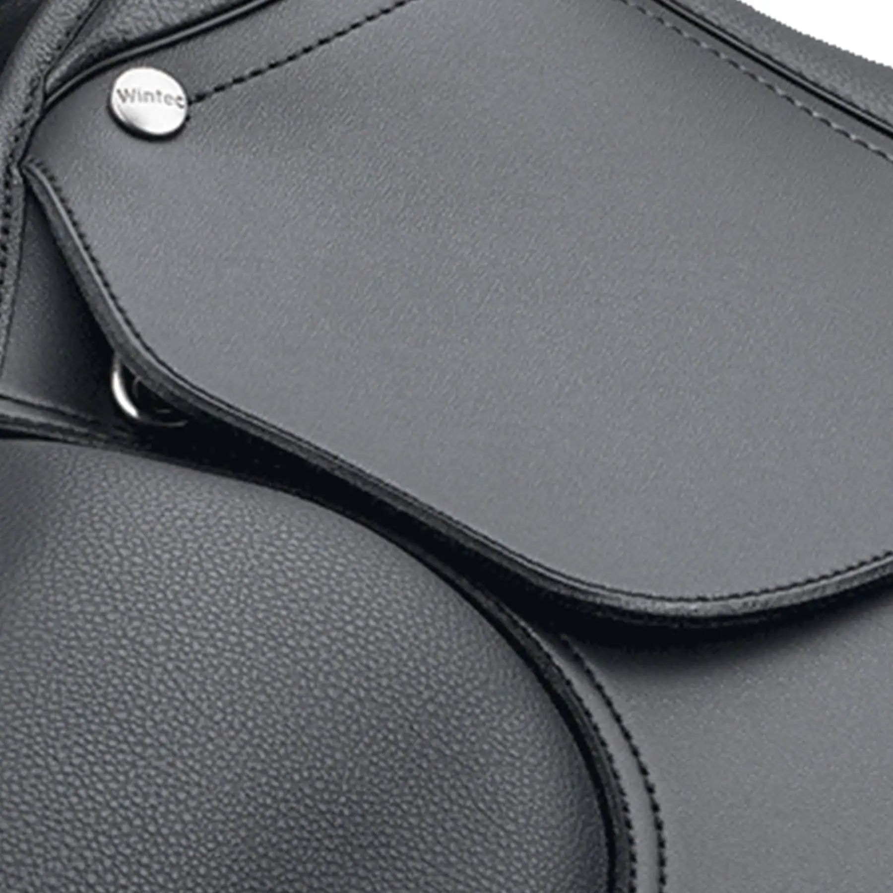 Wintec HART 500 Vielseitigkeitssattel, schwarz mit Elastiflex-Sattelbaum, 17,5"/44 cm