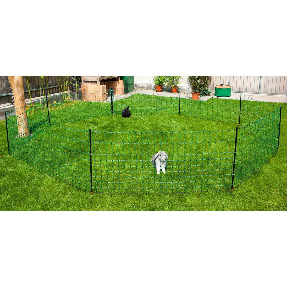 Rete per conigli Kerbl elettrificabile 65 cm, punta singola, in uso