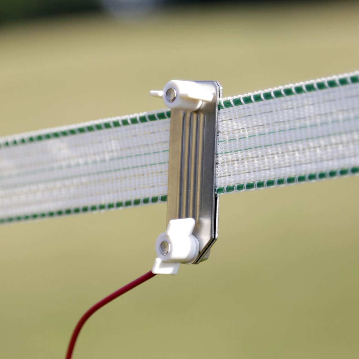 Tape Connector screwable, in use