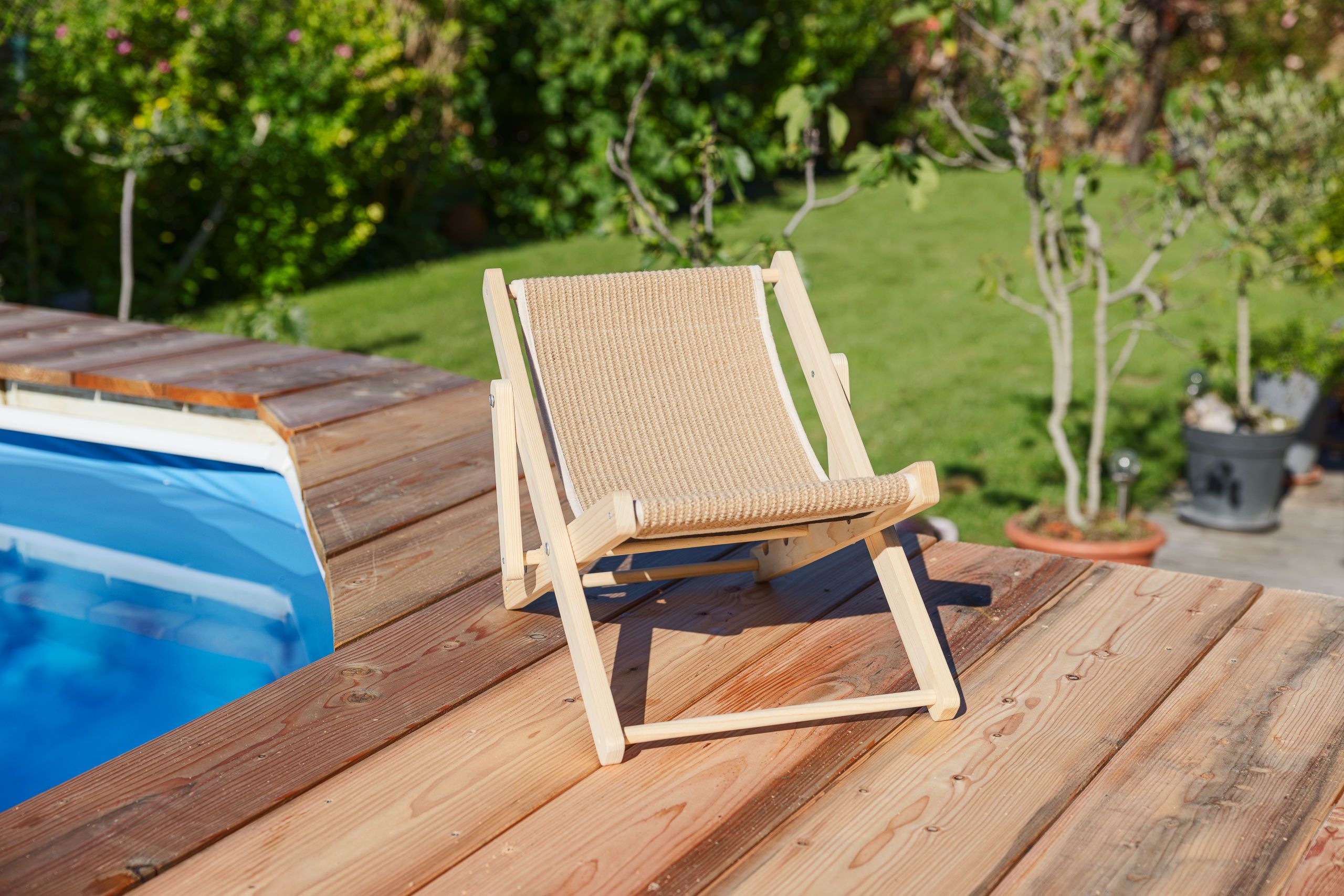Kerbl Beach kattbädd i sisal, höjdjusterbar solstol, brun