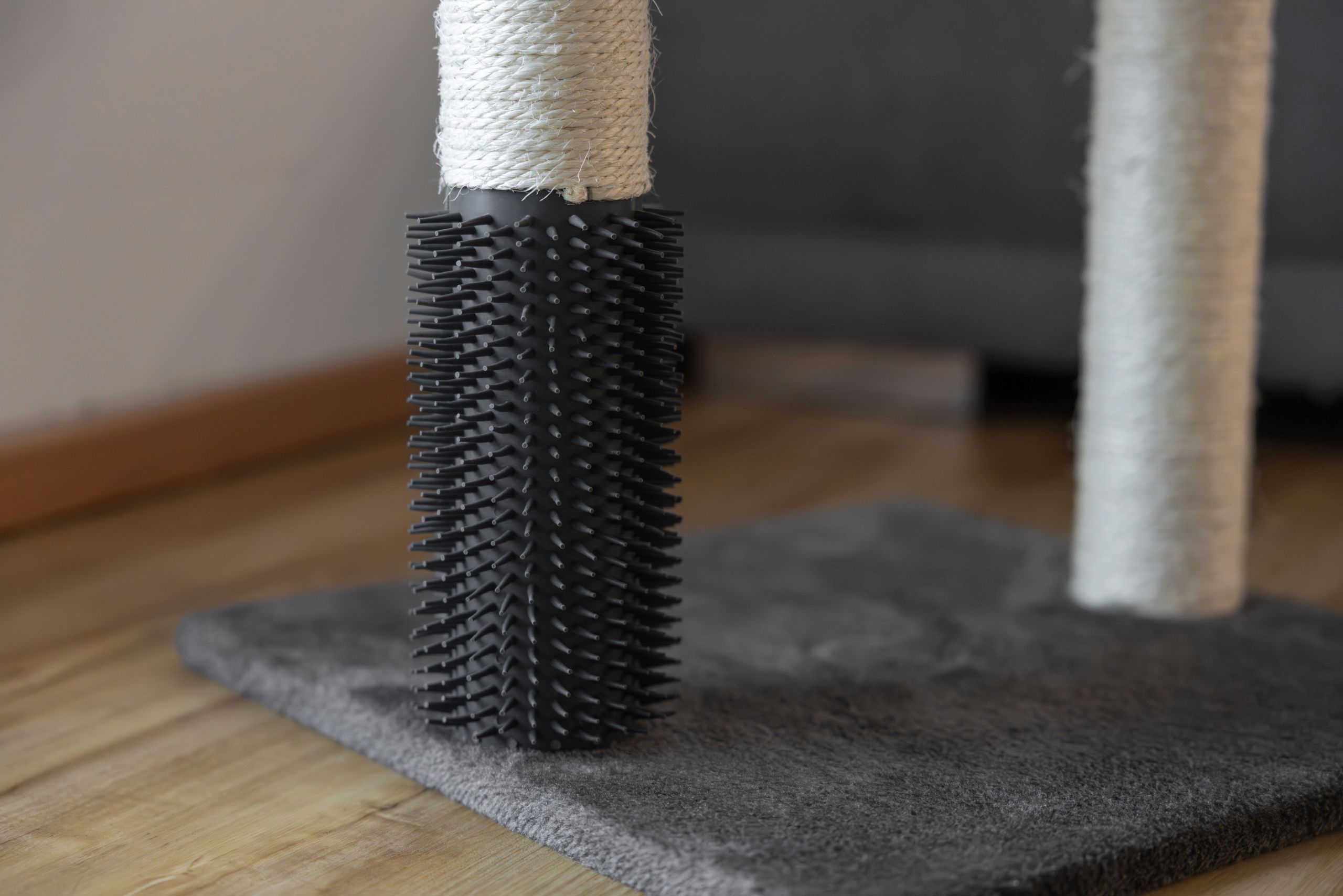cat scratching post, cat tree, scratching pillar, faux suede base, rope post