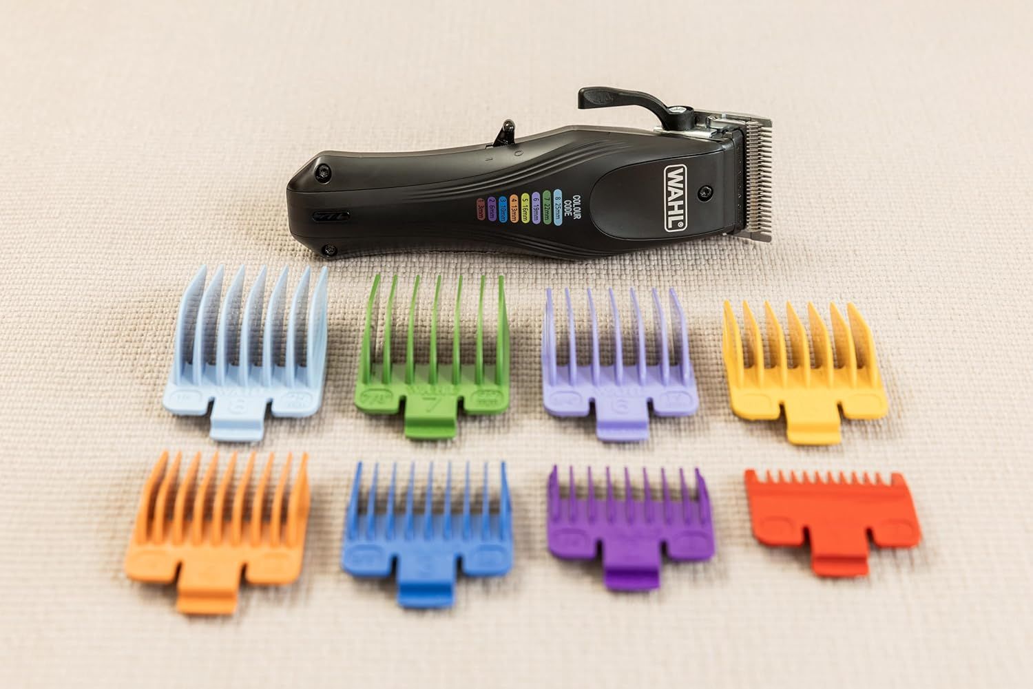 WAHL Color Pro Schermaschine, kabellos mit 8 Farbkämmen, Lieferumfang