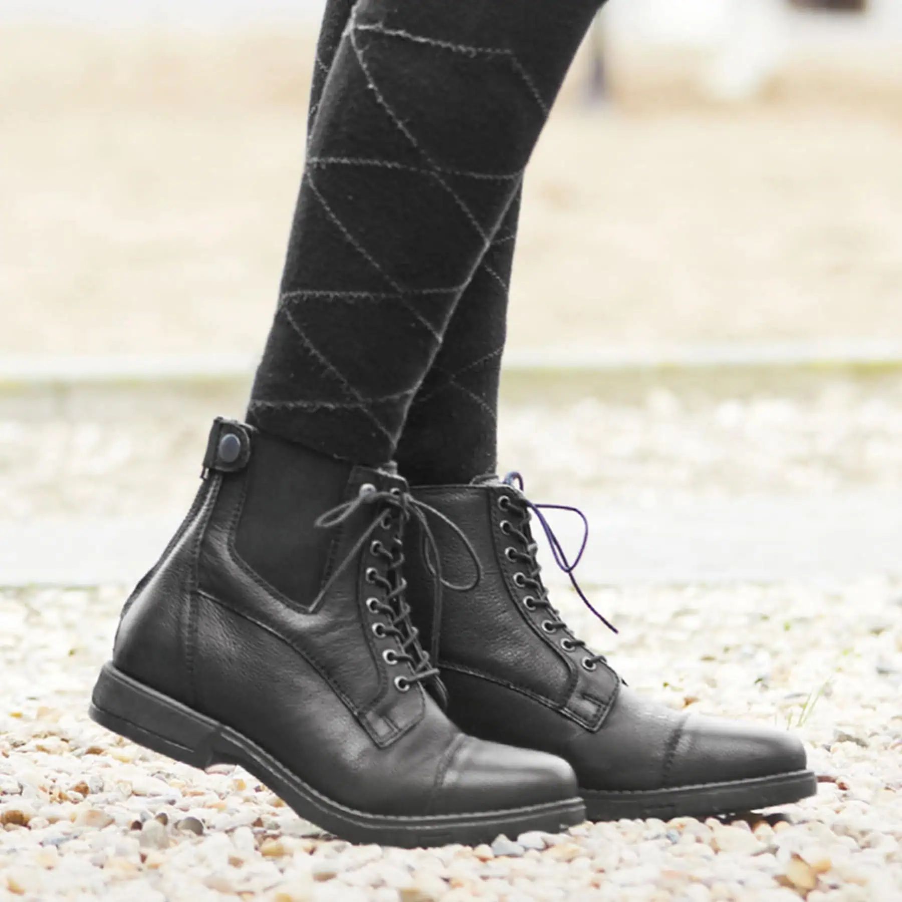 ELT Schnürstiefelette Belfort, schwarz – schlank & wasserabweisend, 39