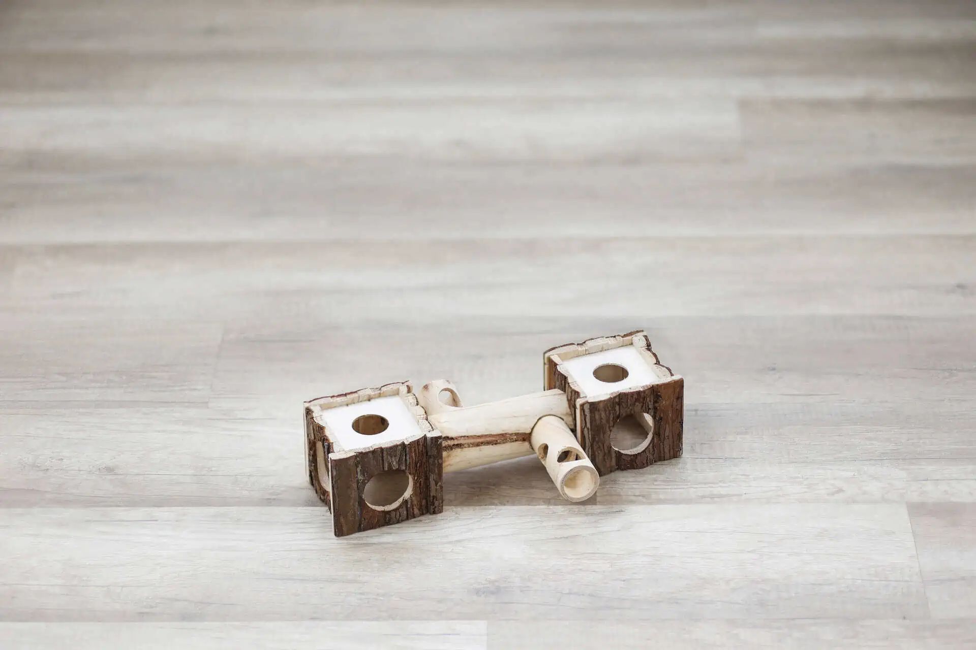 Château pour hamster Kerbl avec tunnel Nature, bois, 40 x 12 x 10 cm, produit en vrac
