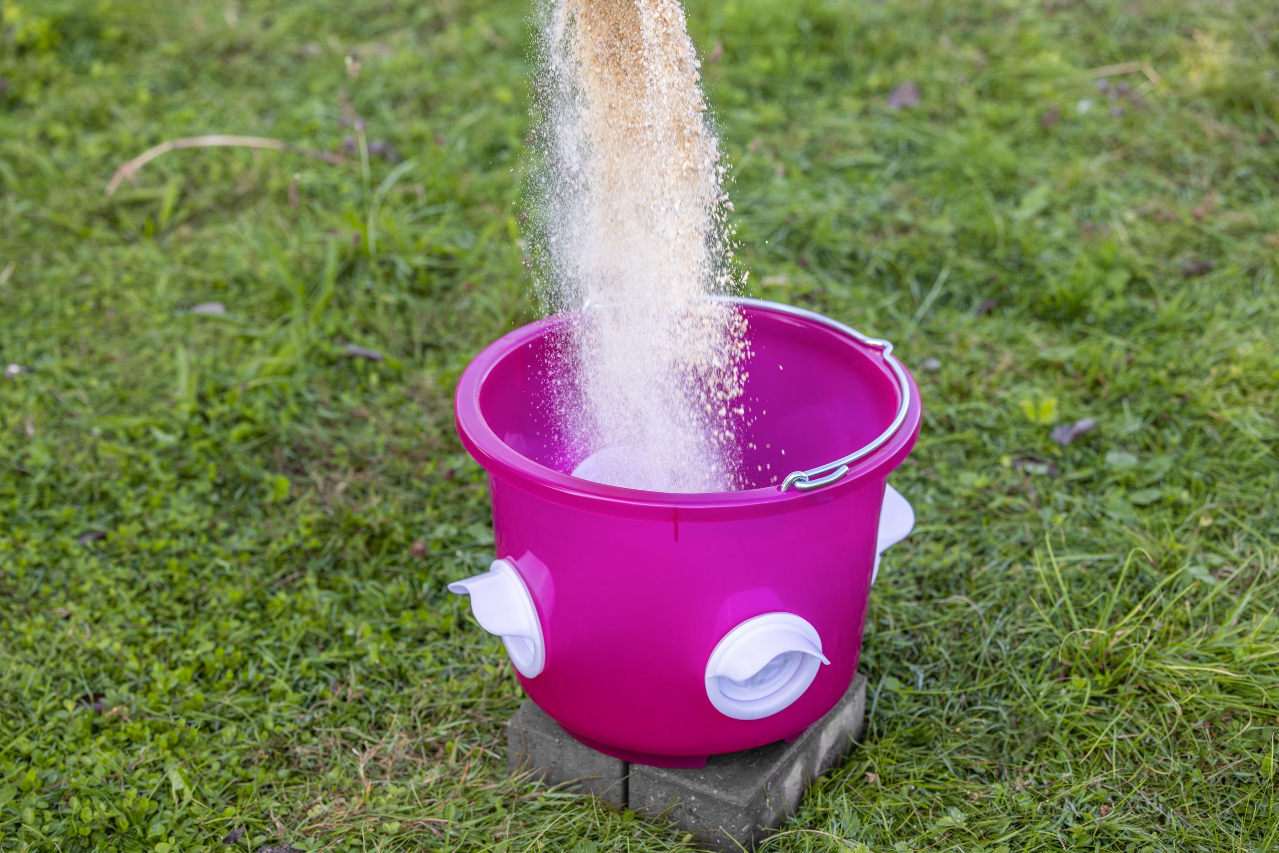 bucket, pail, pink, kid-friendly, childrens toy