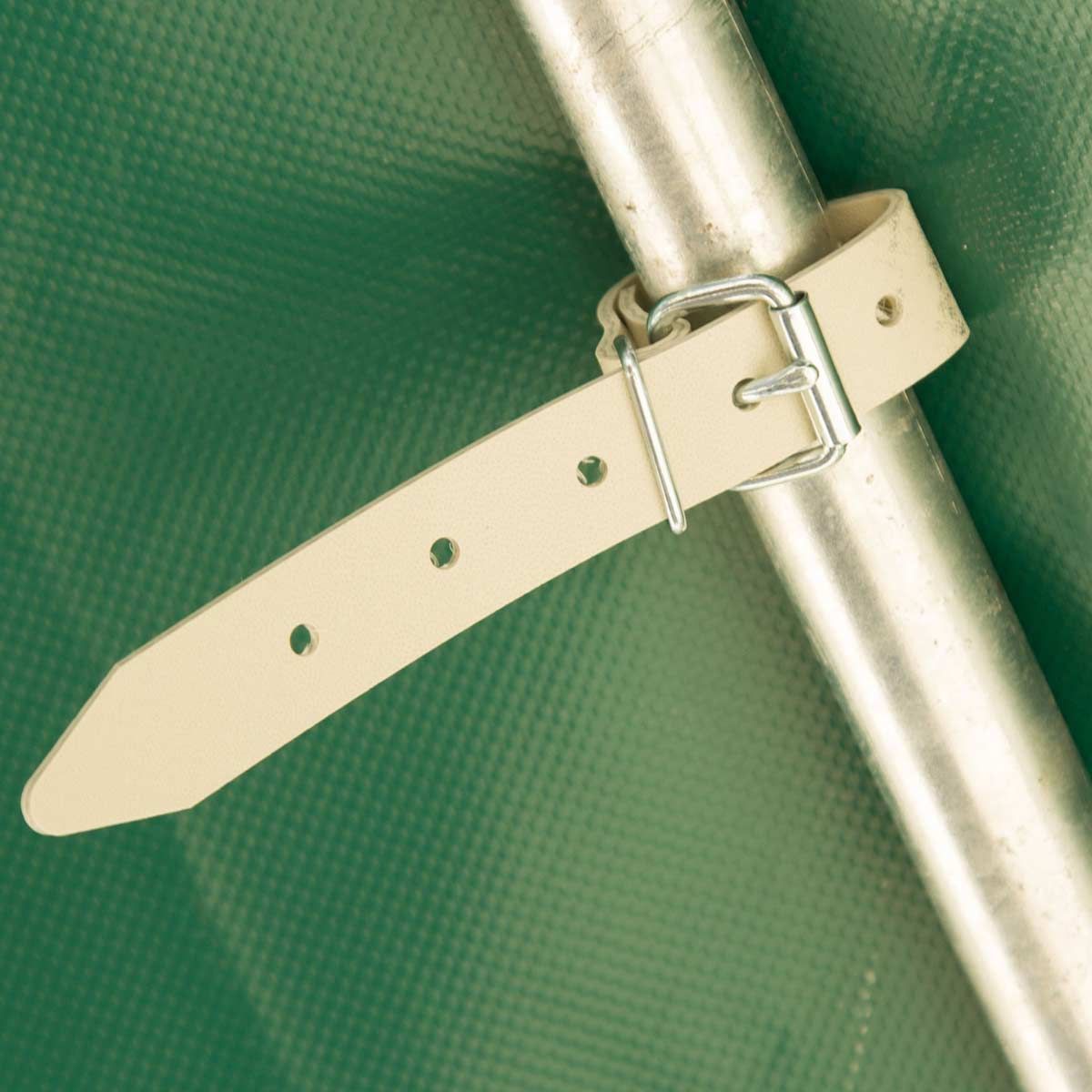 Kerbl Canopy for CalfHouse Premium 4/5, UV-Resistant PVC Cover, detail view, closure