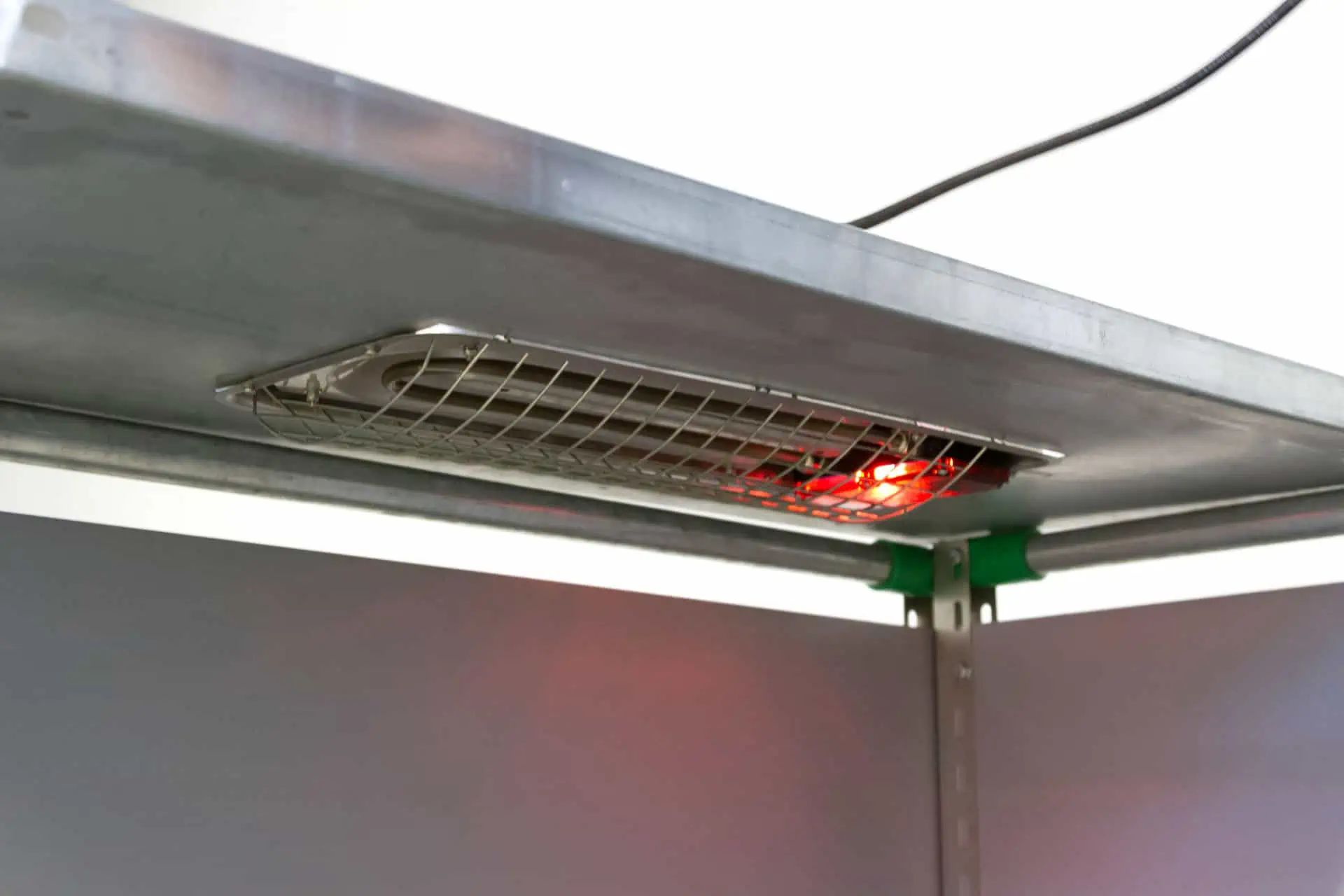 SunnyBoy Wärmestrahlgerät für Ferkel 100 W