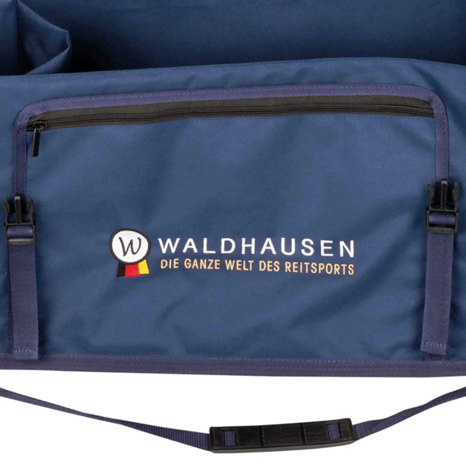 Waldhausen Boxentasche navy, Ordnungshelfer für die Pferdebox, Detailansicht, Logo