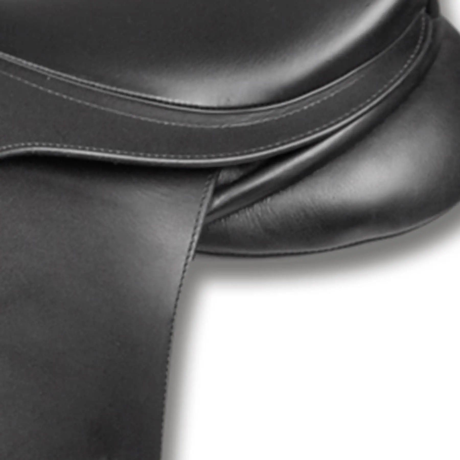 Selle de dressage Waldhausen Comfort, cuir pleine fleur, noir, 17,5" / 44 cm