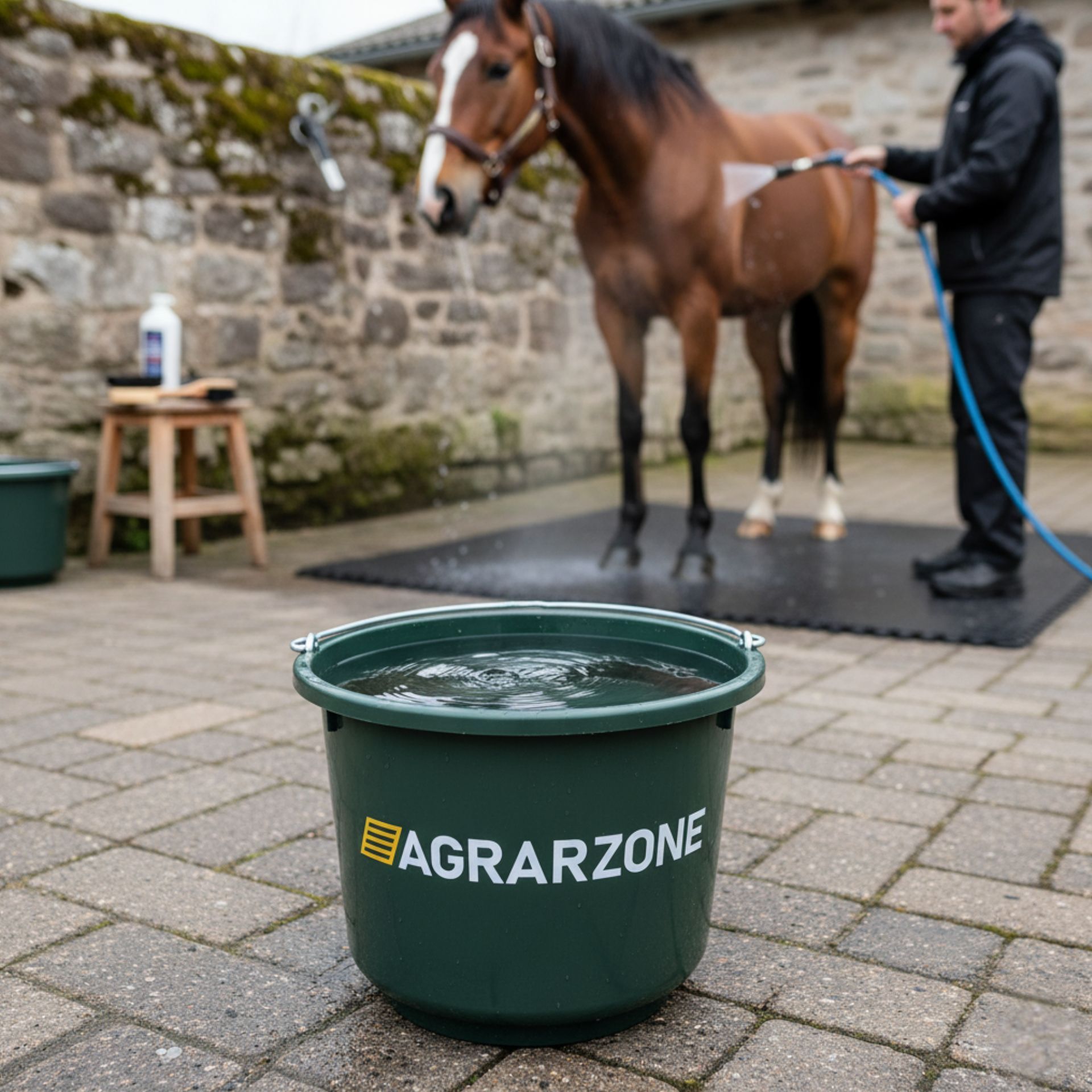 Agrarzone Universal Bucket 12 L, green, robust and easy to clean, in use, in the stable