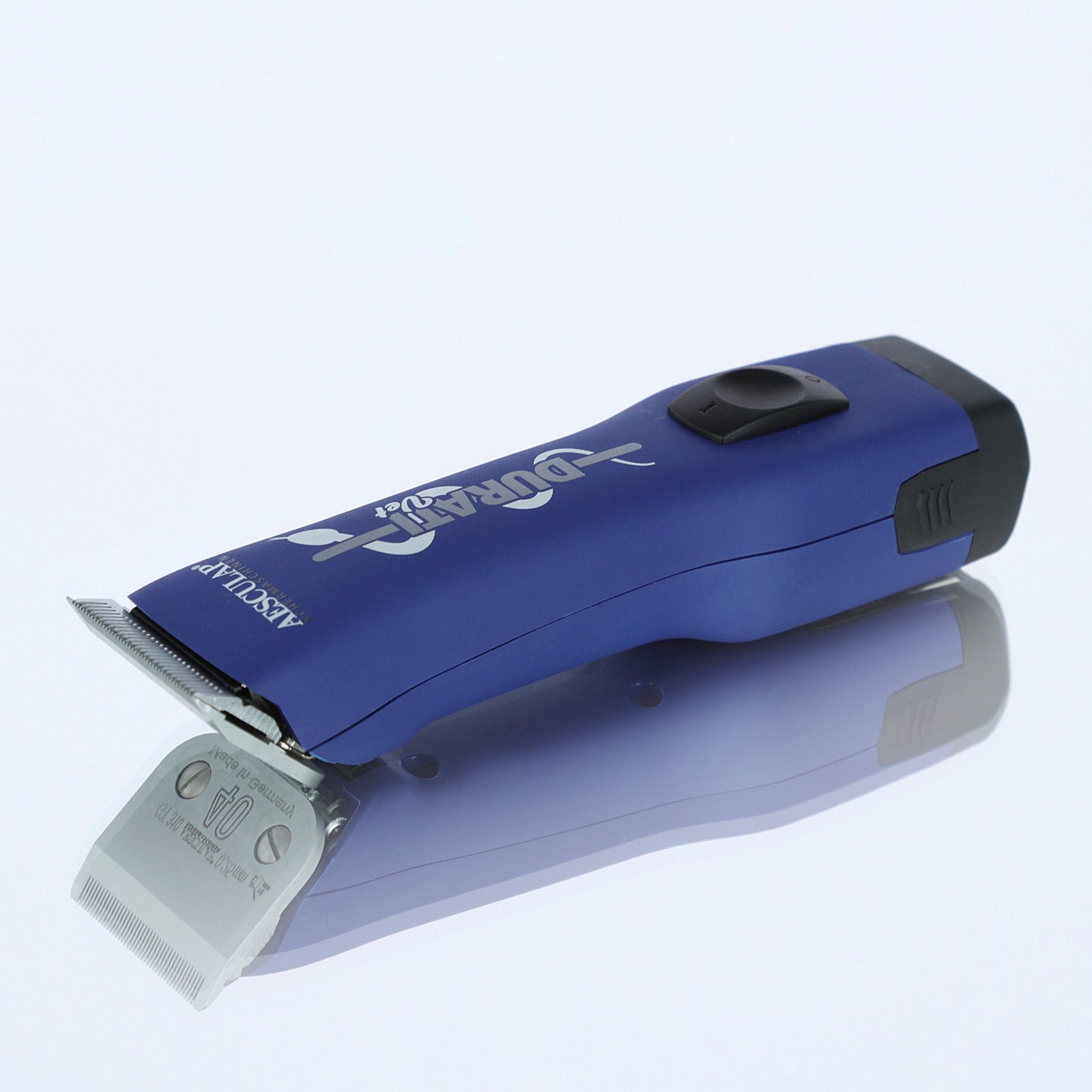 Aesculap Durati VET Battery Clipper for Vets, 0.25 mm Head, side view