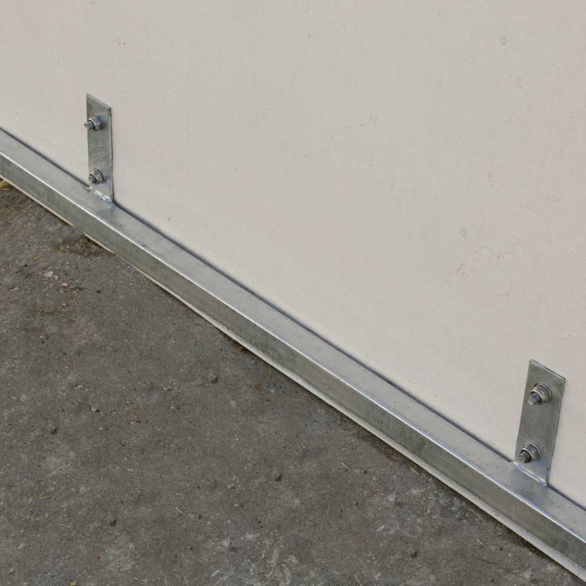 Niche à veaux Kerbl CalfHouse Premium XL, iglou de groupe pour veaux, détail, support