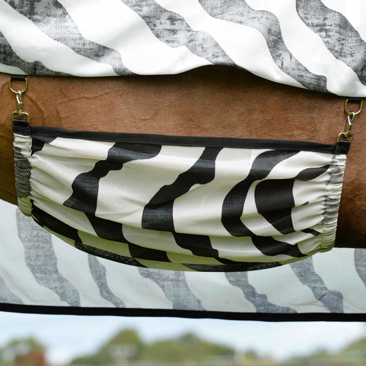 Couverture anti mouches cheval Bucas Buzz-Off Zebra Full-Neck 140