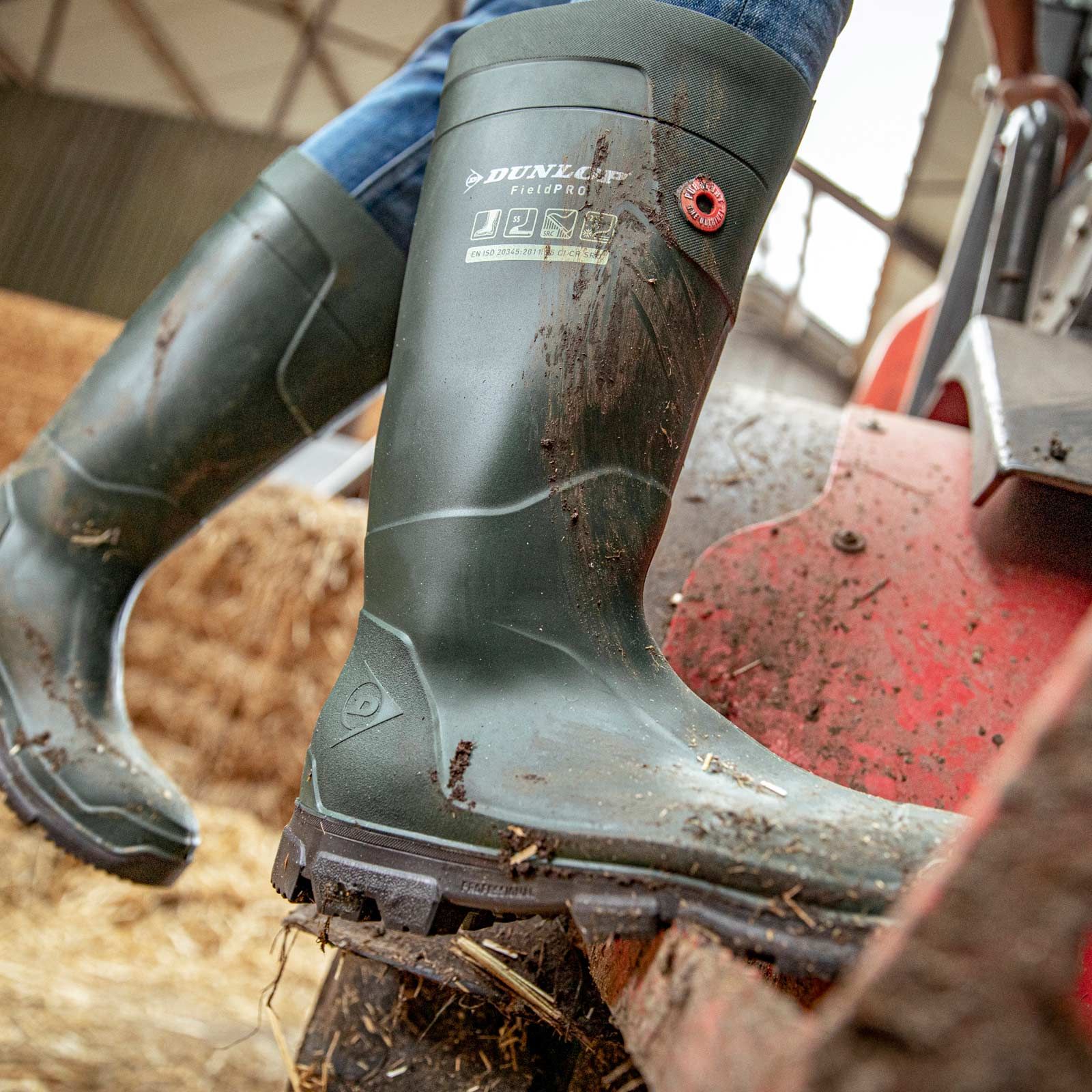 Dunlop® Safety boots Purofort FieldPRO, in use, in the stable