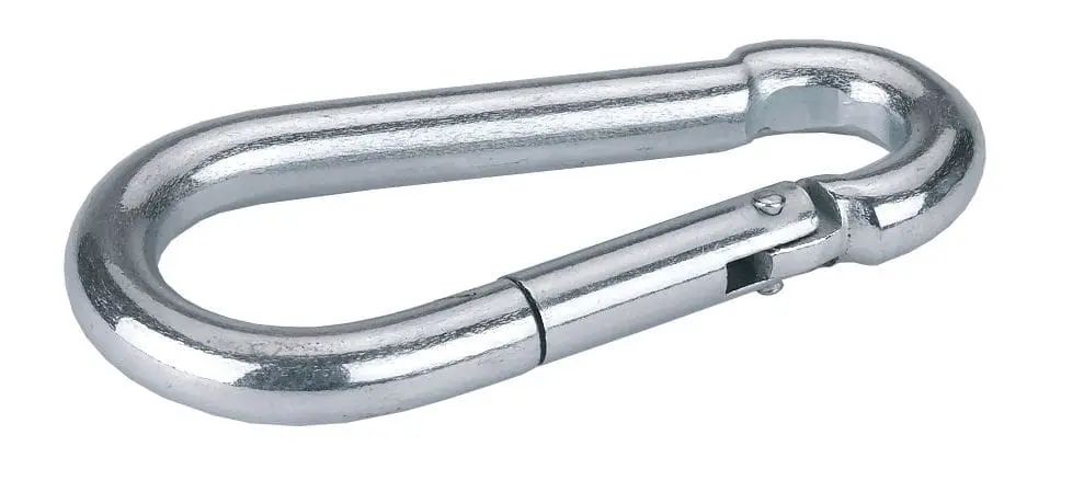 Horganyzott karabiner horog