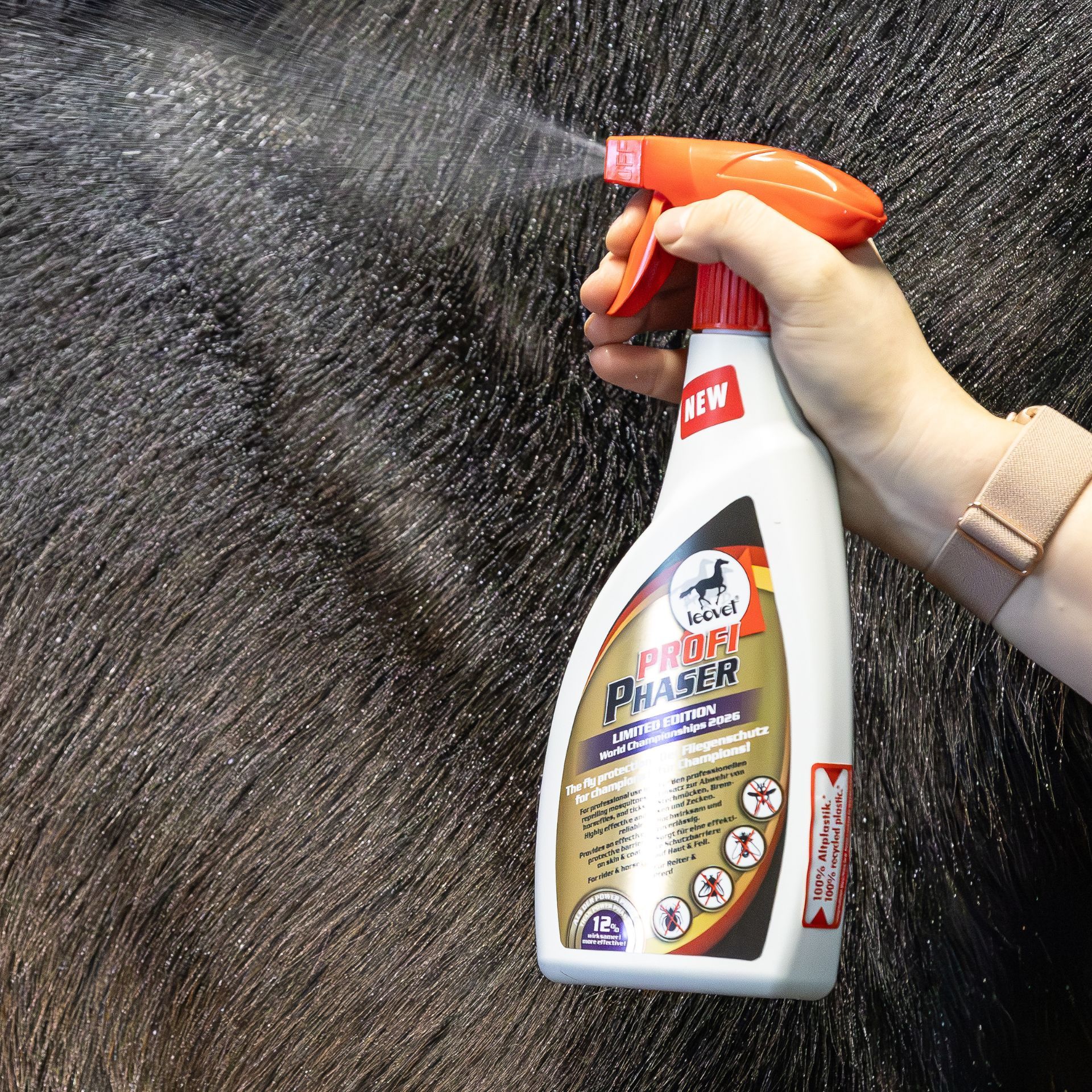 spray, cleaner, horse, stain remover, bottle