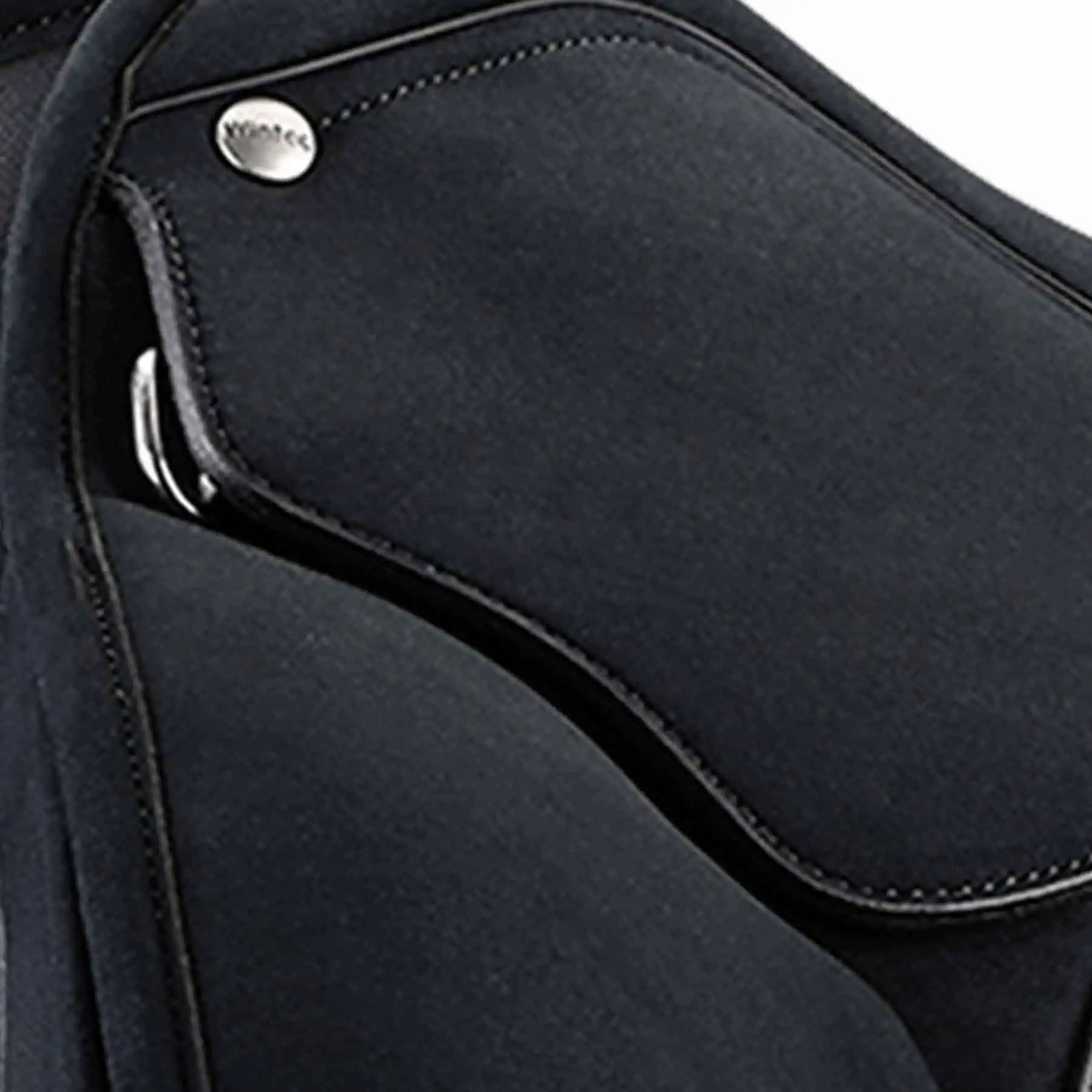 Selle de dressage Wintec Pro avec technologie HART, coussins CAIR, détail