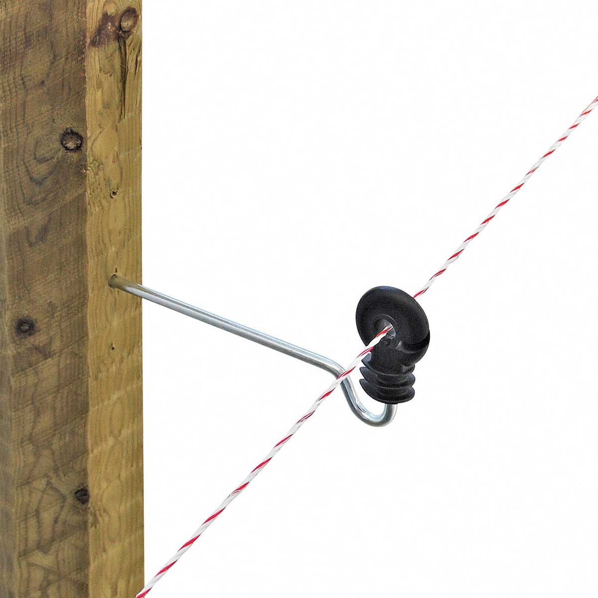 AKO Izolator de inel cu tijă lungă 22 cm, 15 buc, cu suport zincat, în utilizare, izolator