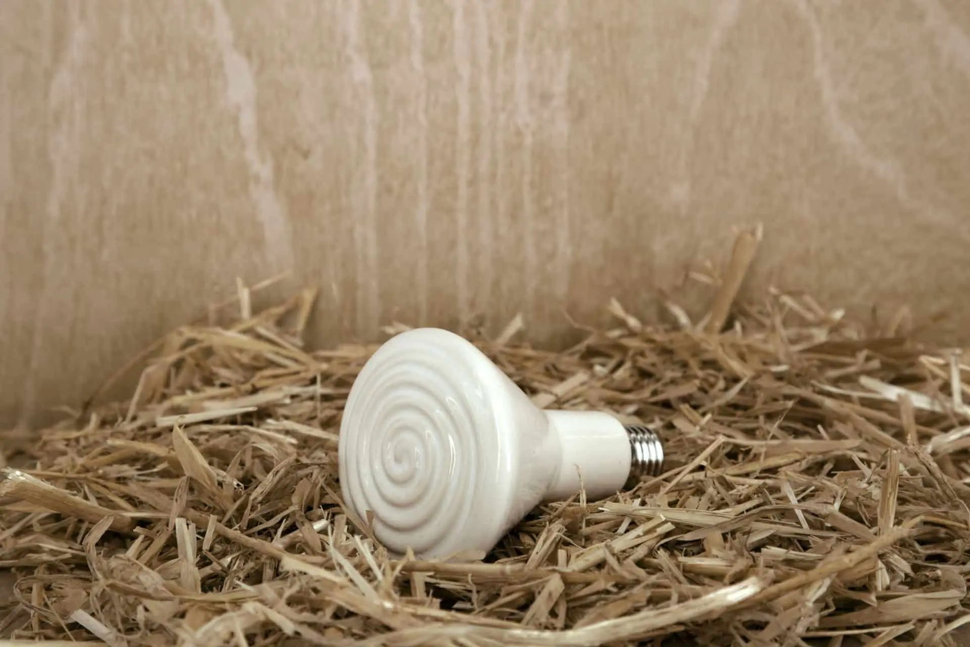 Kerbl Keramik-Dunkelstrahler, Infrarotlampe mit E27-Sockel, loses Produkt