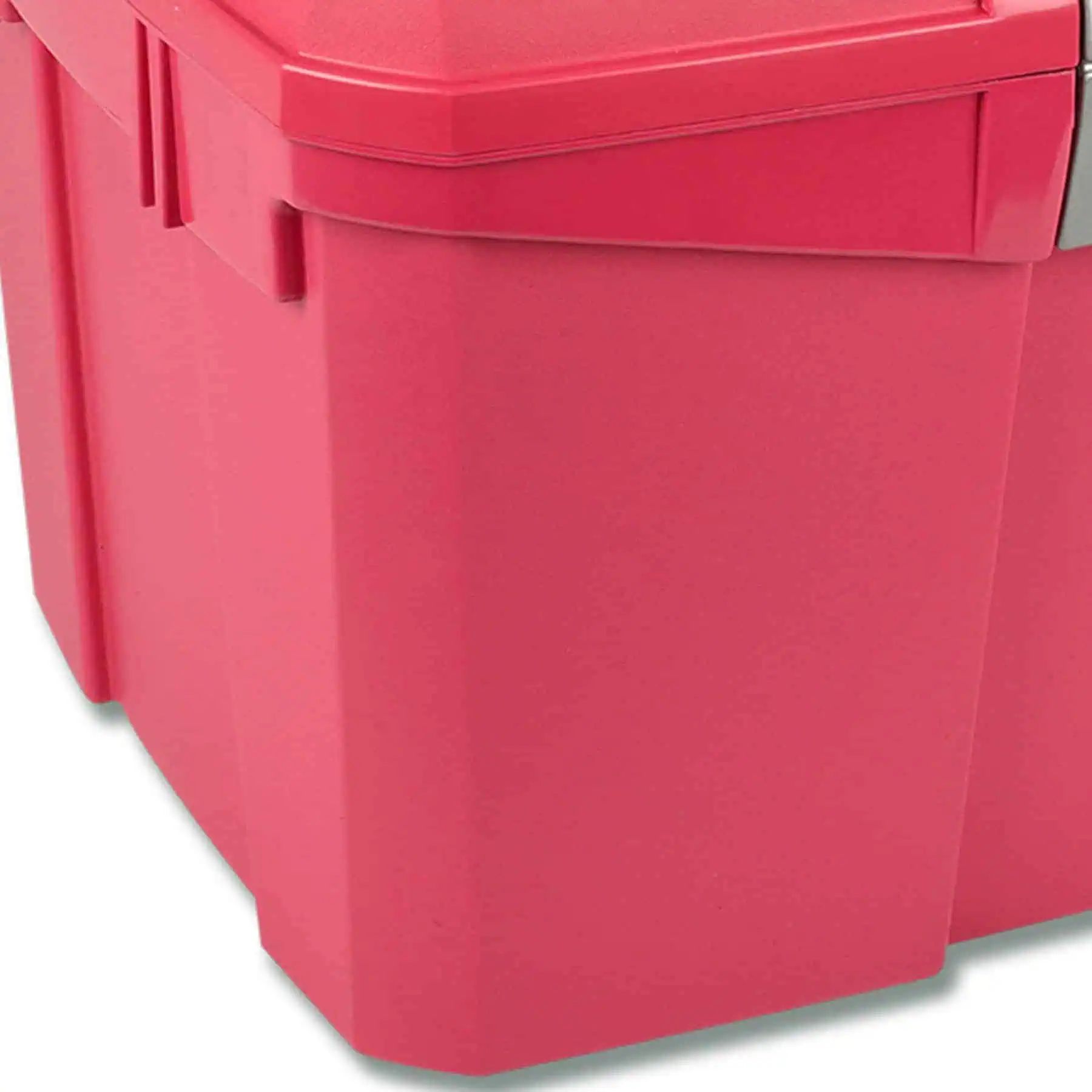 Coffret de pansage Waldhausen verrouillable, rangement robuste, détail