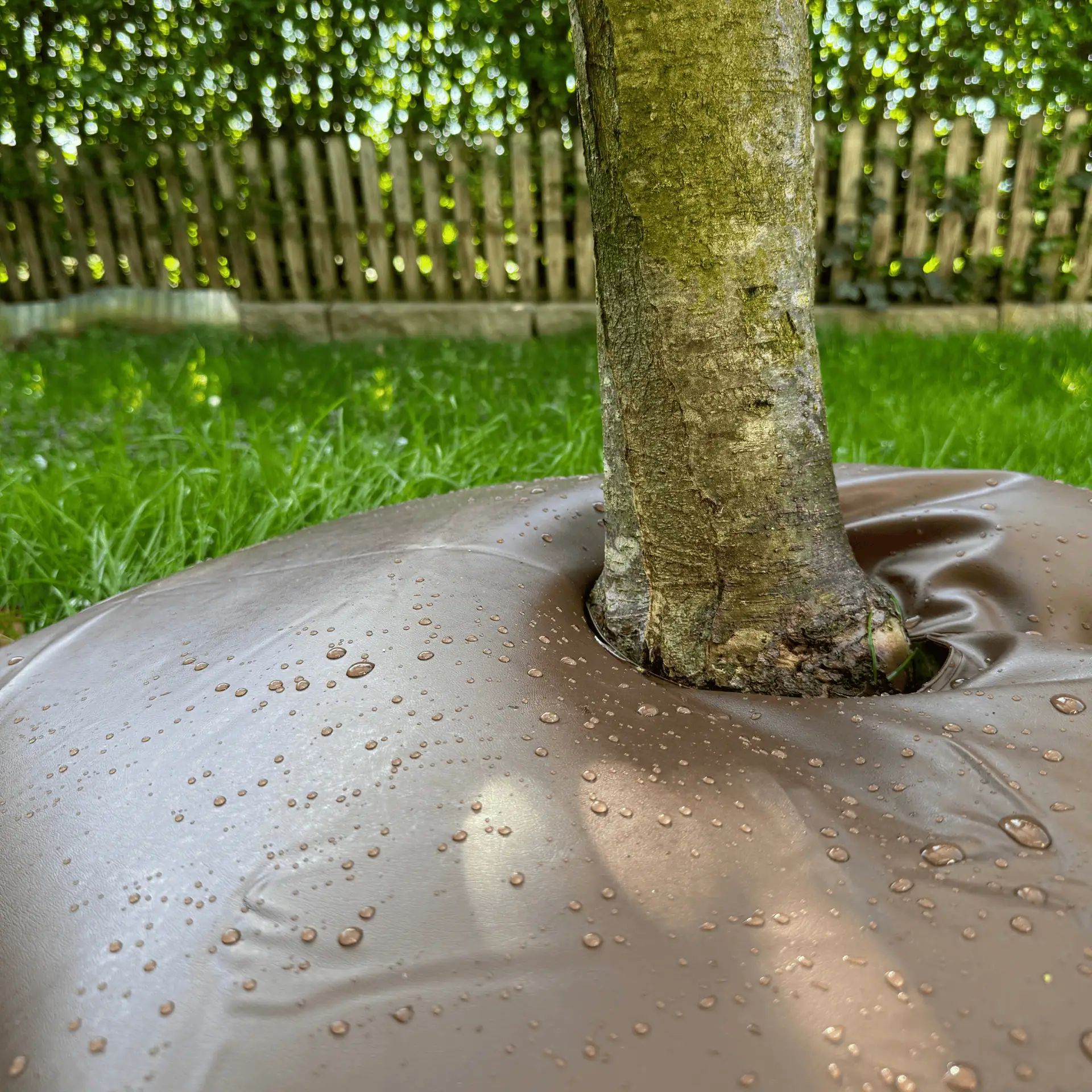 Anneau d'arrosage des arbres 56 L, détail