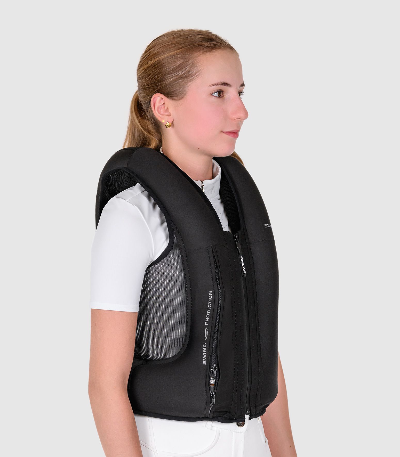 SWING Airbagväst P25 AIR, svart, Ridväst med säkerhetssystem, sidovy