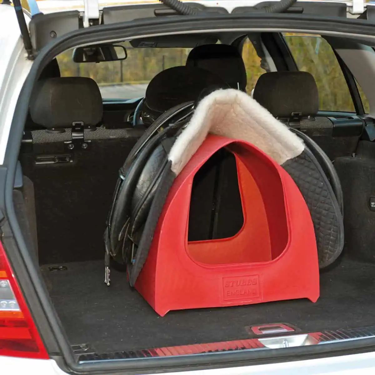 Growi Saddle-Pac Mobil Sadelbock med Praktisk Förvaring för Tillbehör, i användning