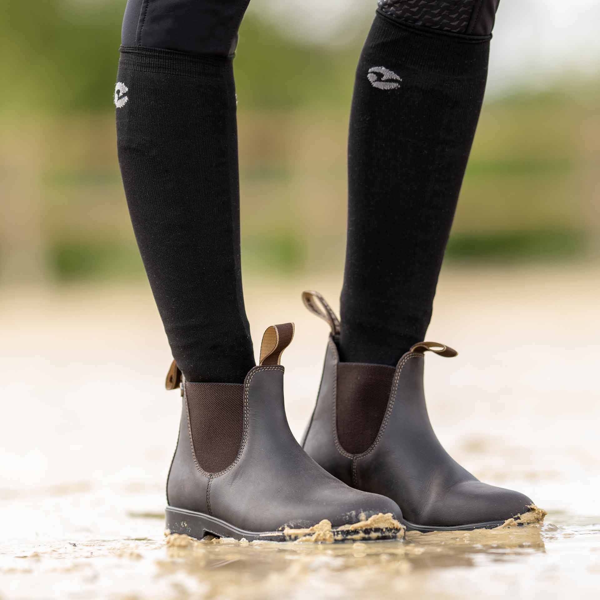 BUSSE Jodhpur-Stiefelette STABLE ROCK, Outback-Style, Nubukleder, im Einsatz
