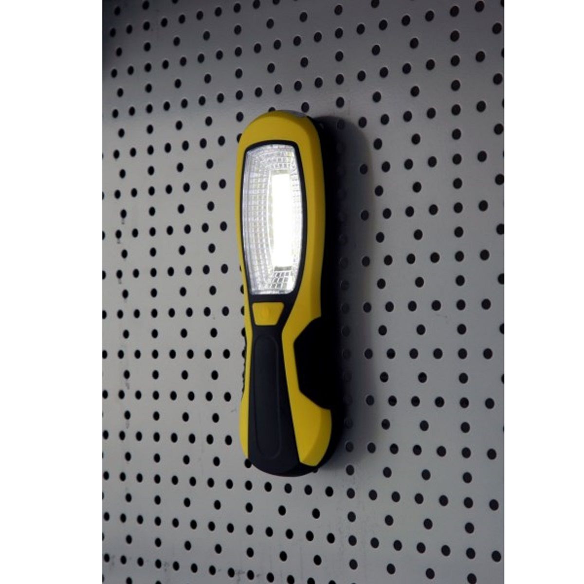 Kerbl LED Work Light WorkFire 200, 3 Watt with Magnet & Hook, in use