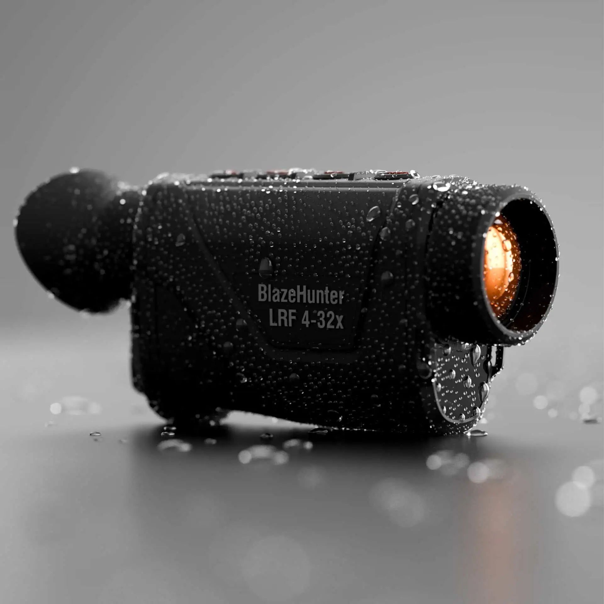 Monoculaire thermique ATN BlazeHunter 335 LRF avec télémètre laser, vue de côté