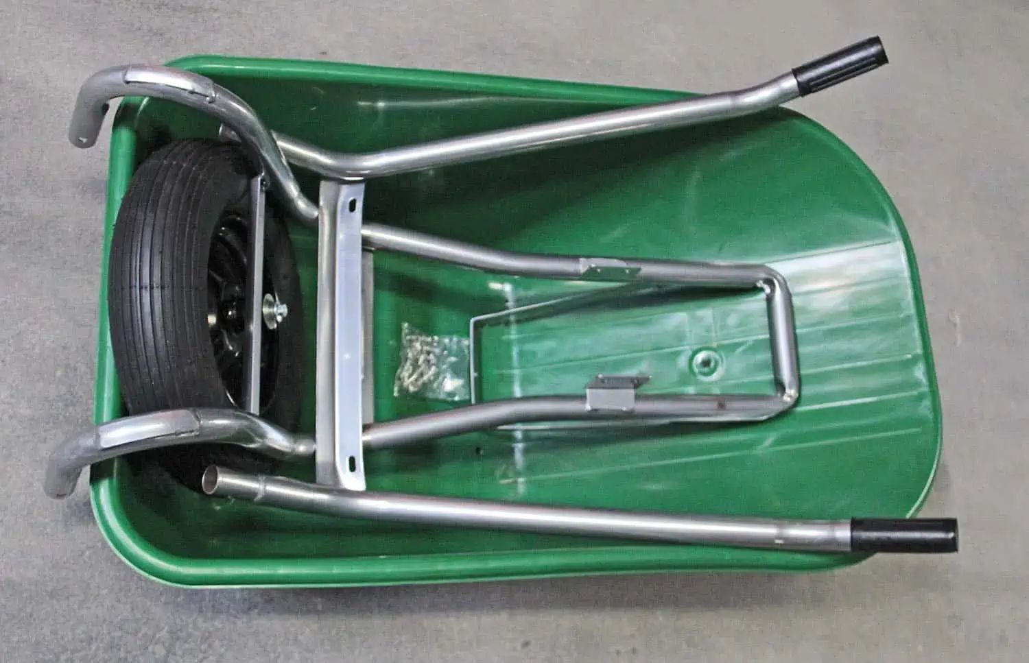 Brouette 100 litres verte, kit, vue de dessus