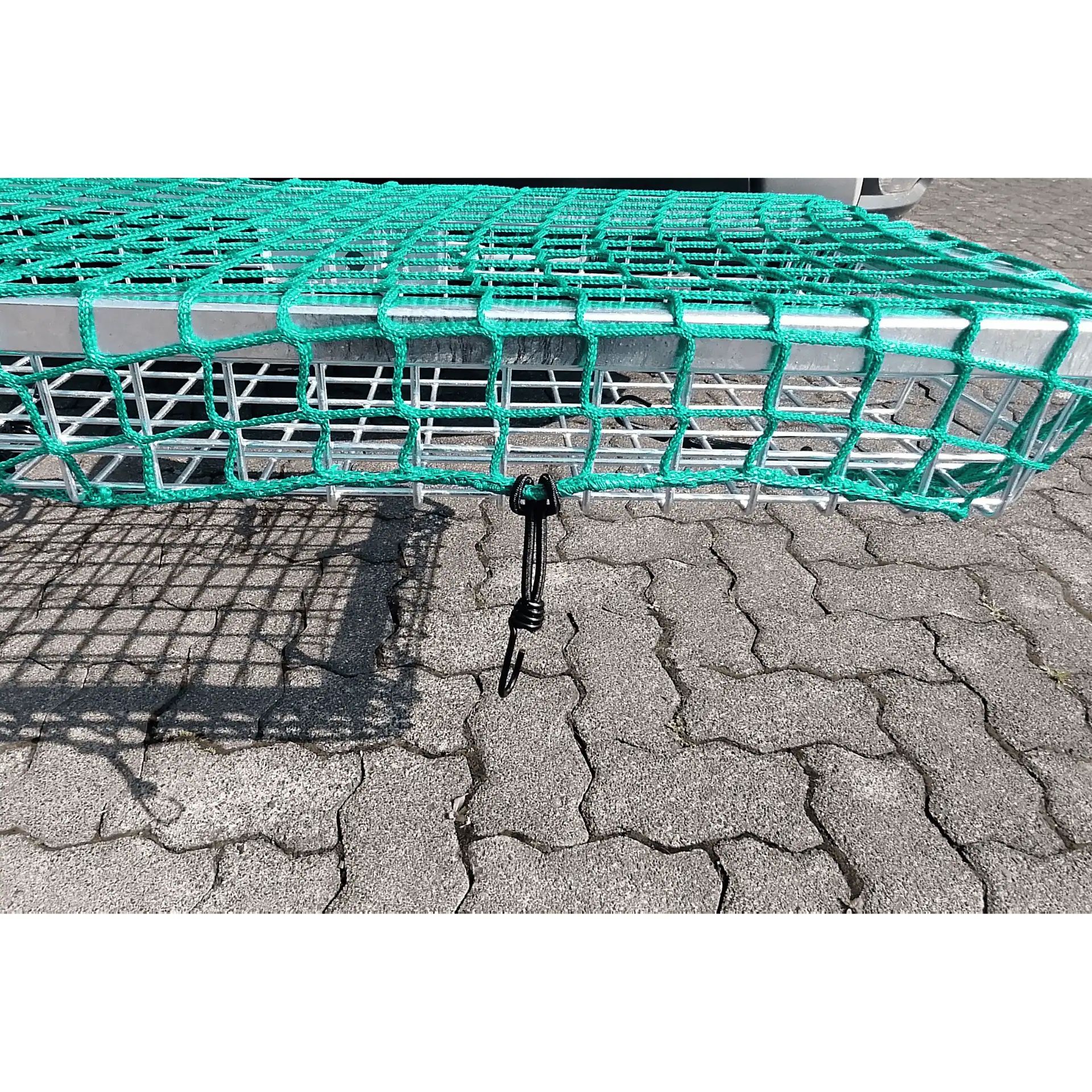 Heck-Pack Cover Net for Rear Carriers, Hard-Wearing Nylon, detail view, closure
