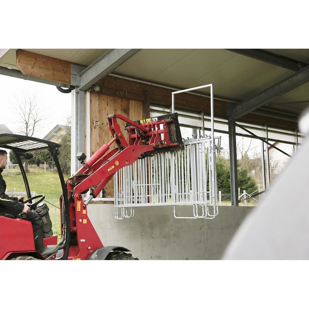 Panneau grillagé modulaire Kerbl pour parc à veaux, 276 cm