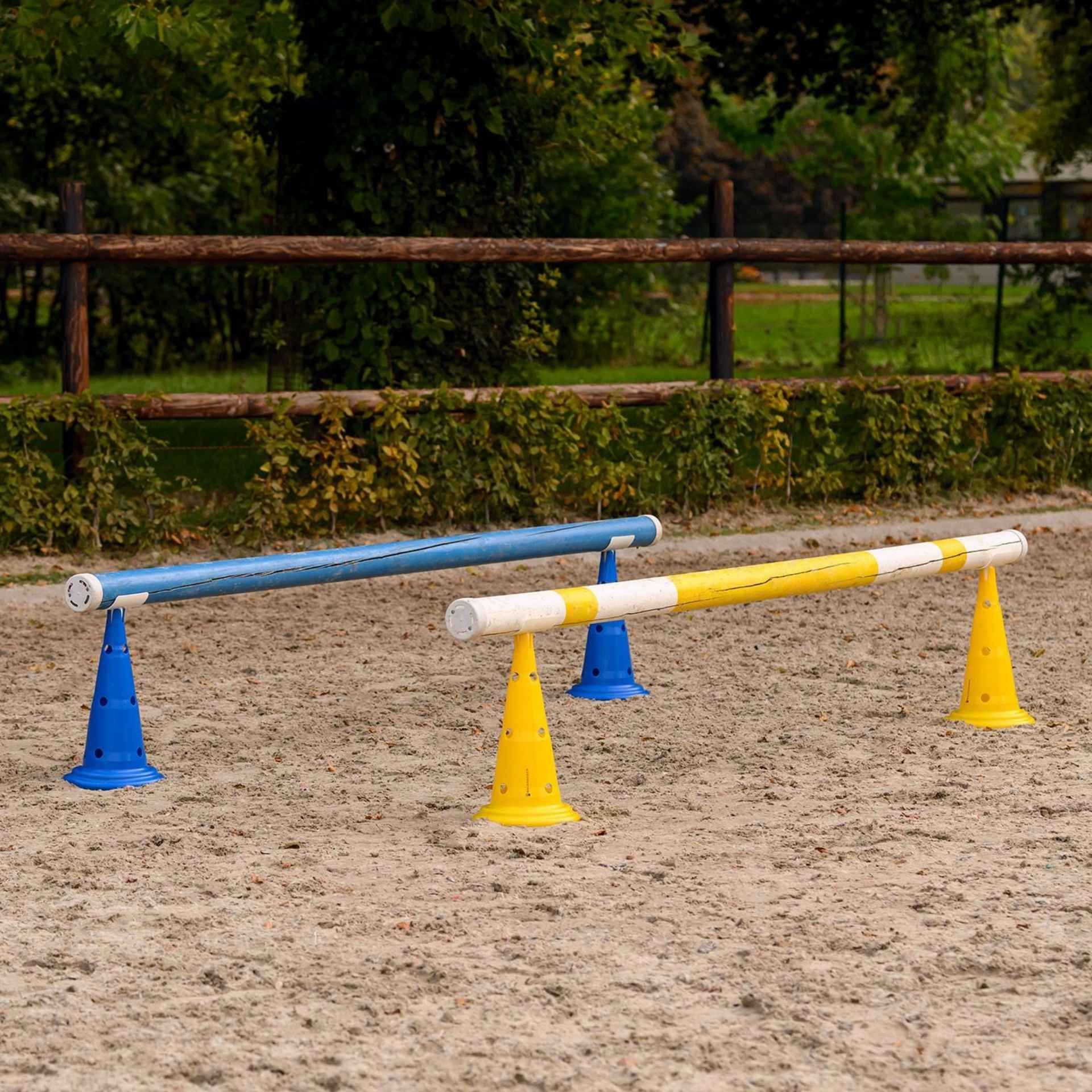 barrier, jumping-barrier, hurdle, training-equipment, outdoor-ride