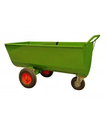 Futterwagen Typ 600 LS mit Trennwand
